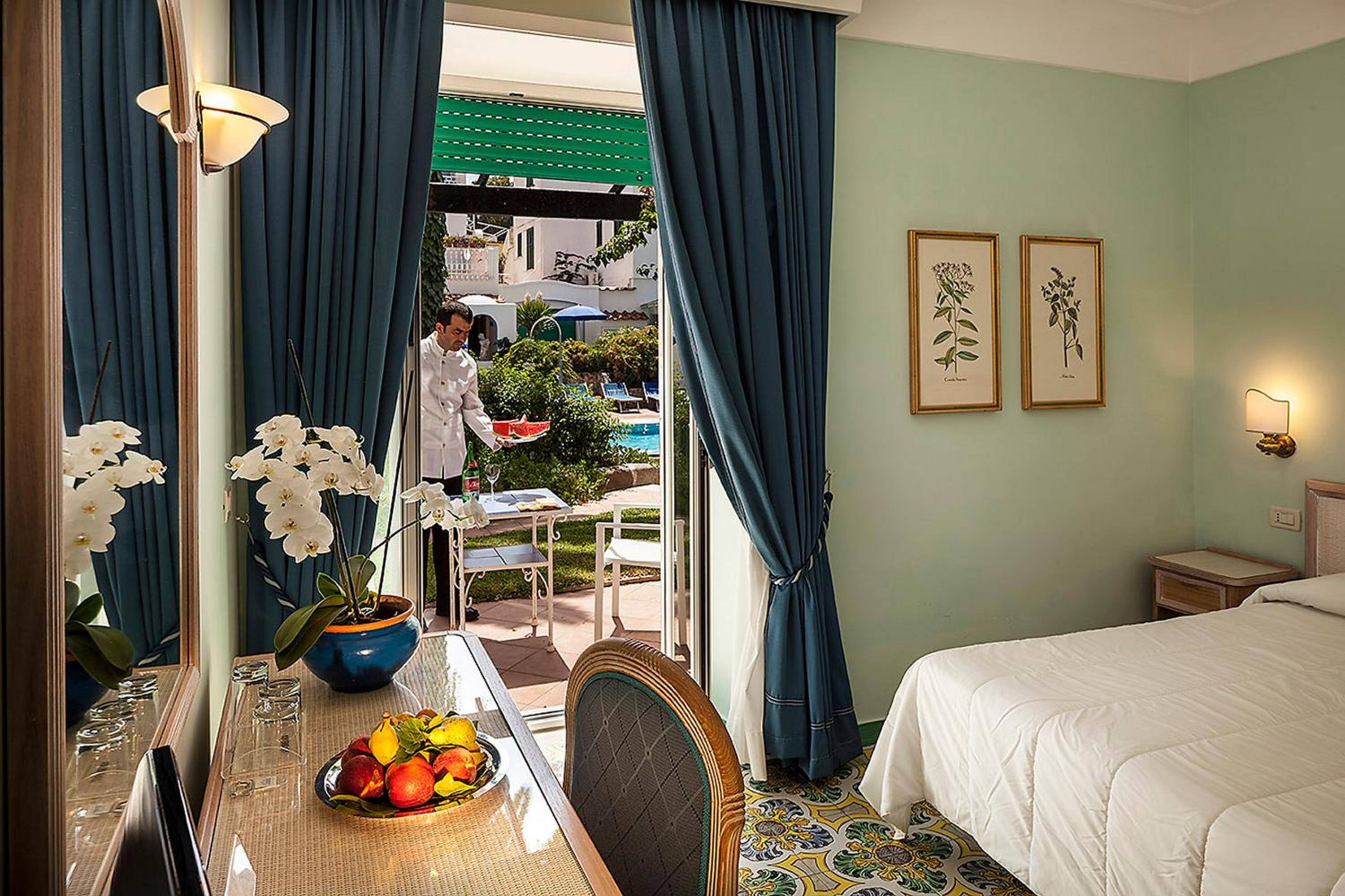 Classic Double Room - Photo 6