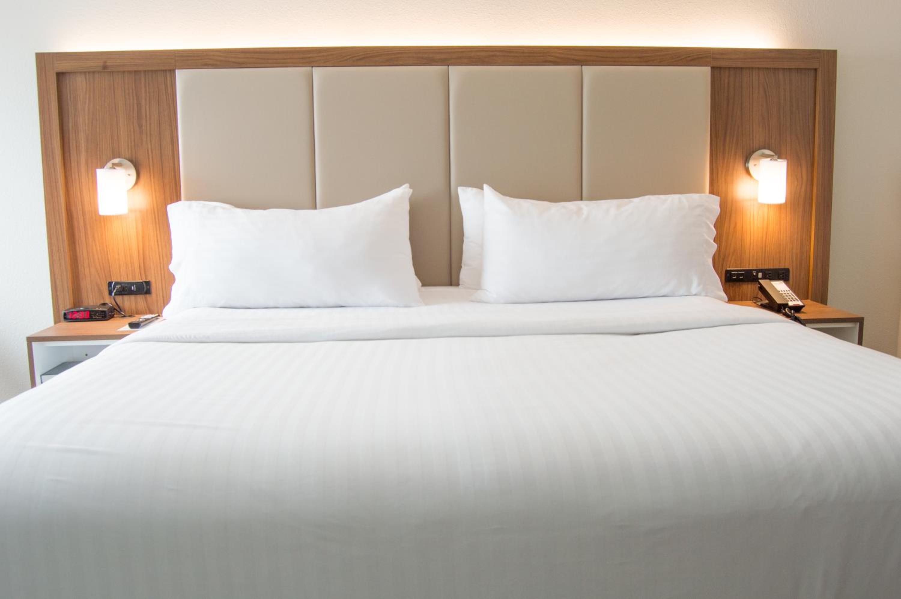 Standard King Room with Extra Space