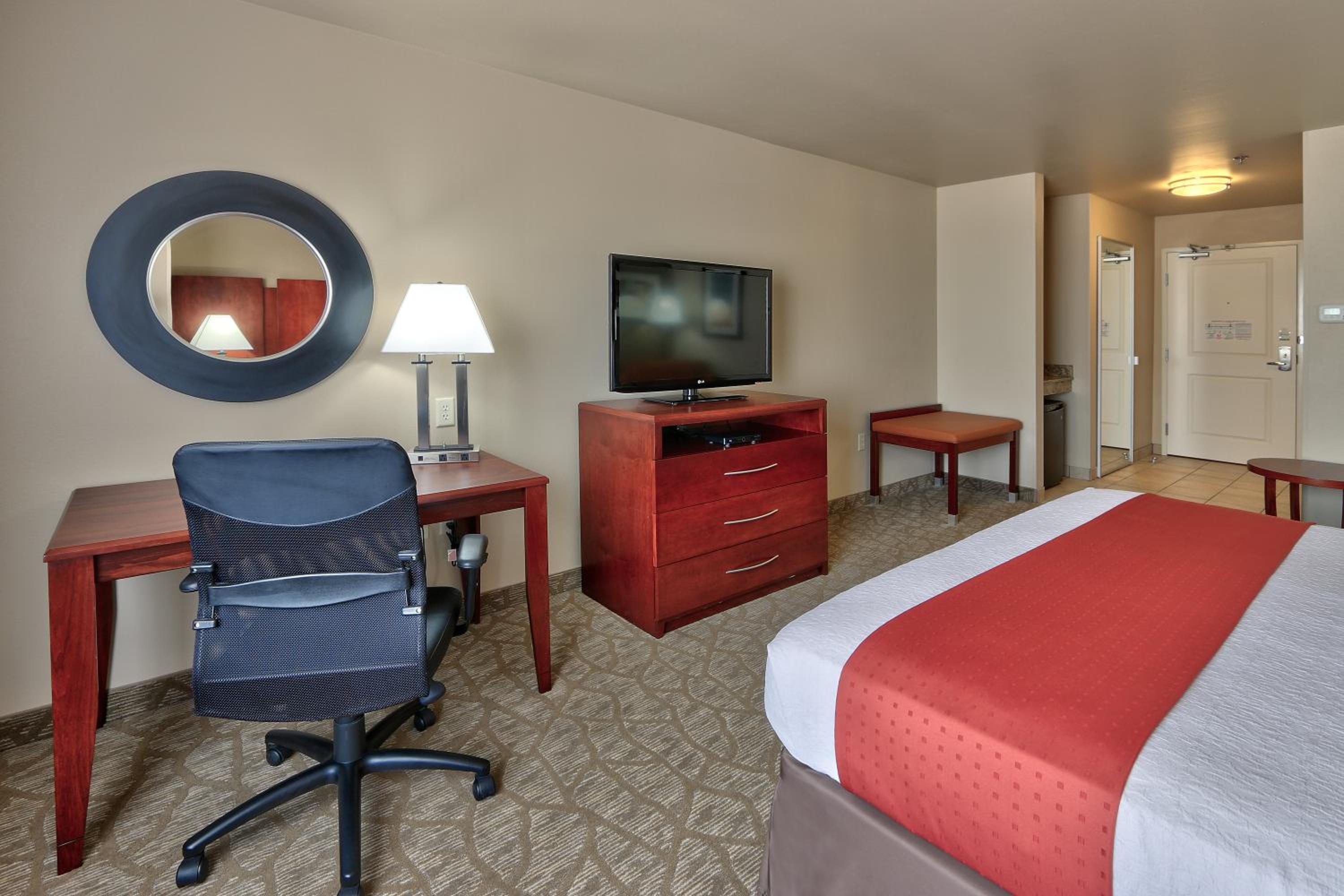 Standard King Room