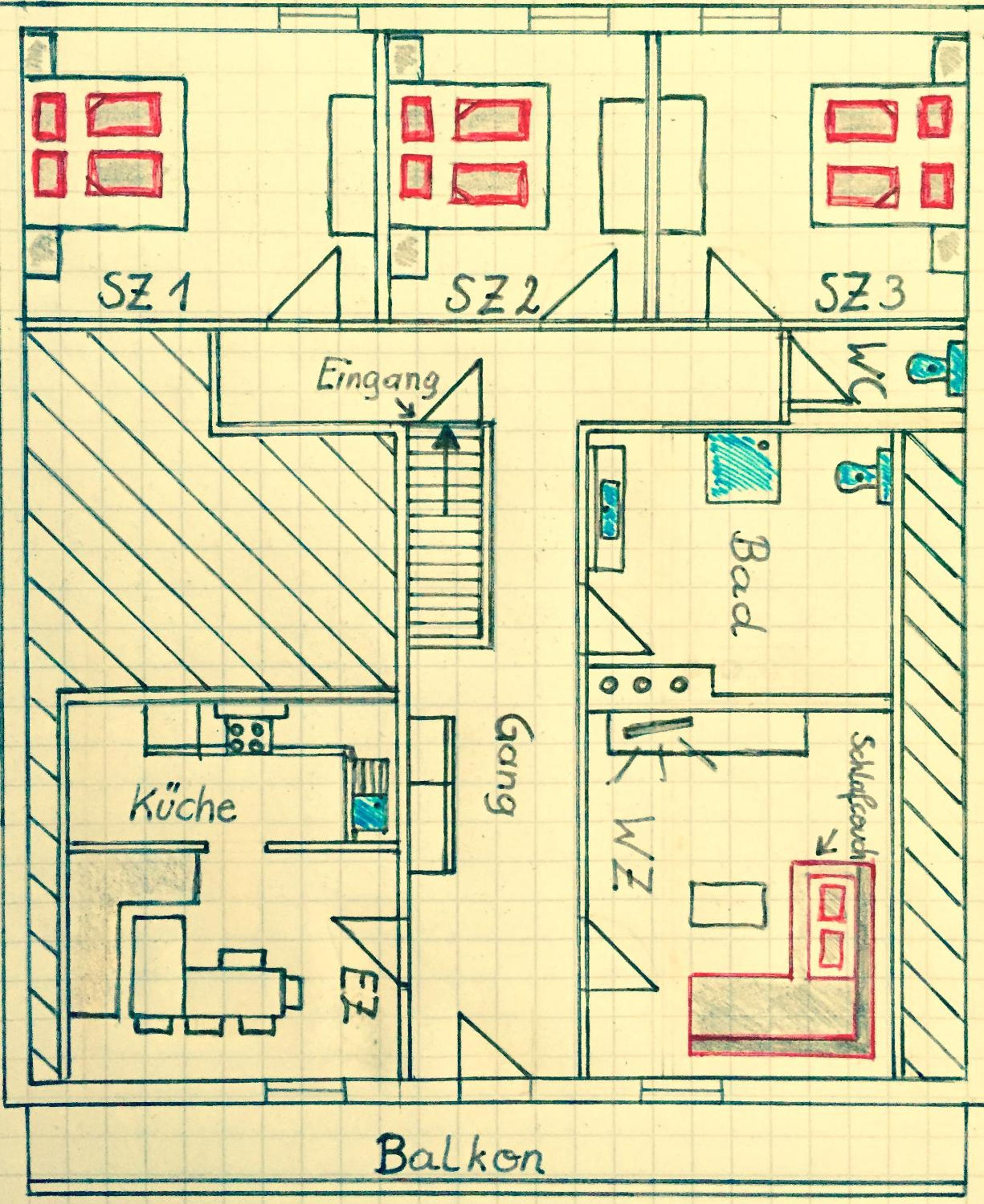 Three-Bedroom Apartment with Balcony photo 2