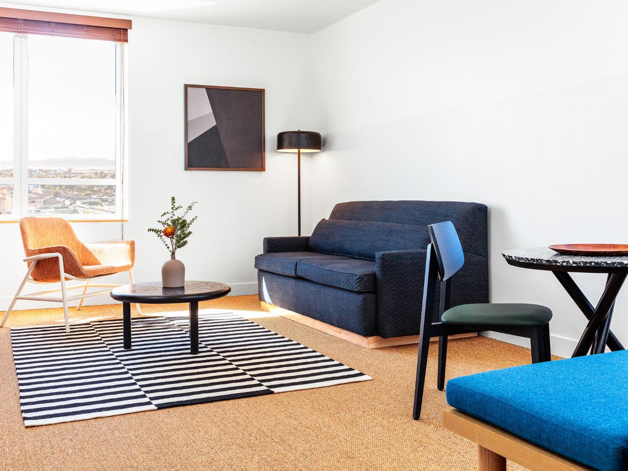 Apartment Suite