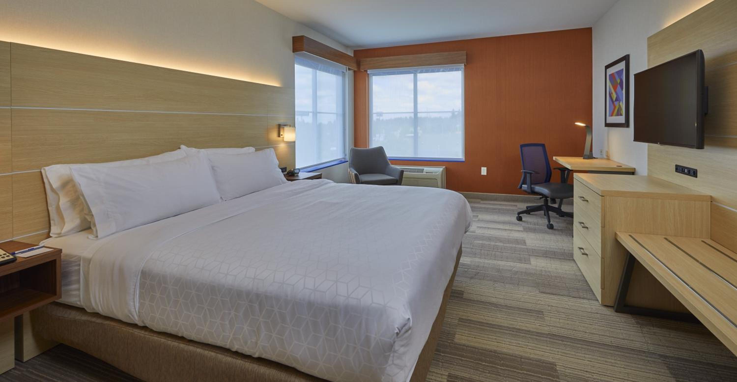 Standard King Room - Photo 6