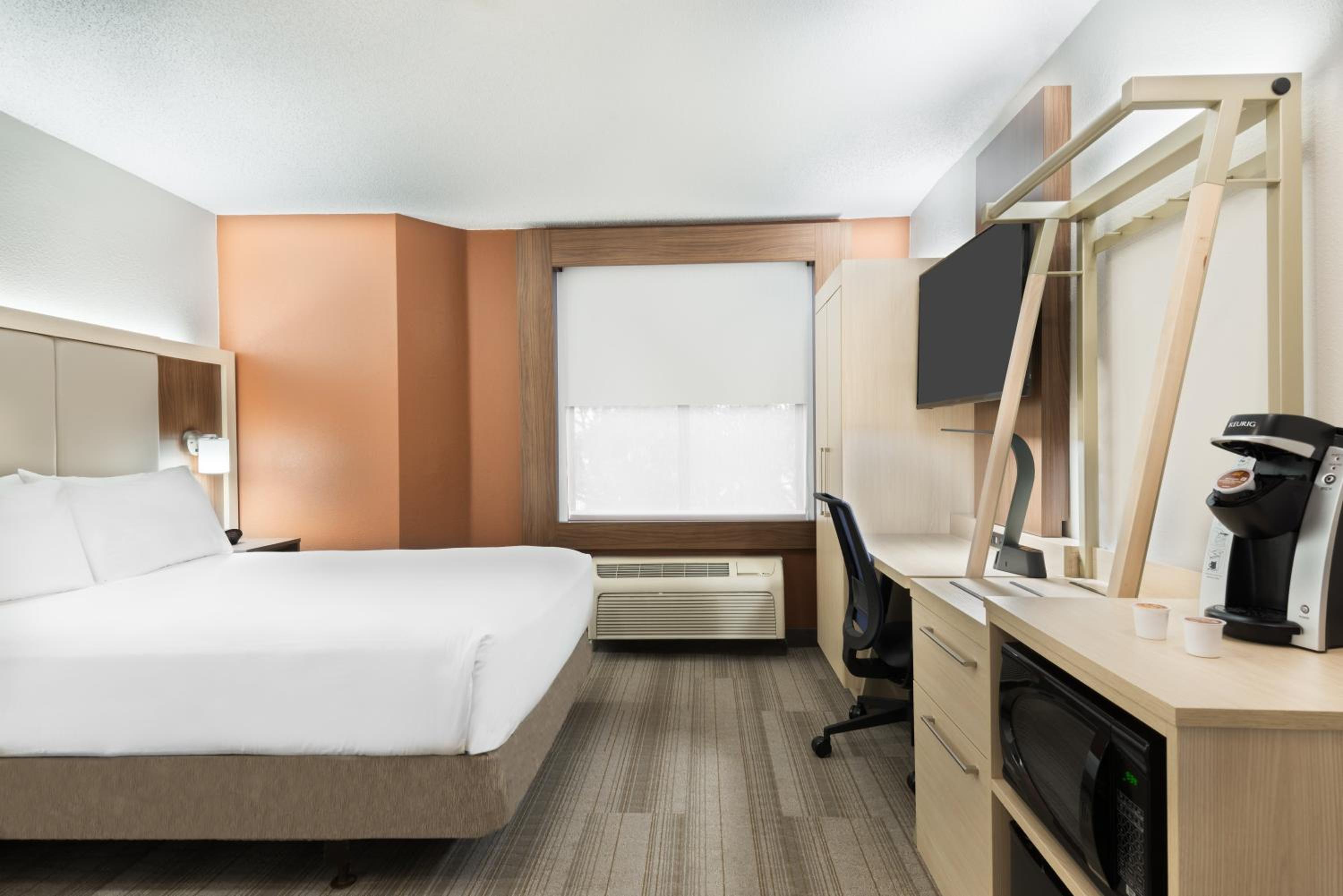 Available room