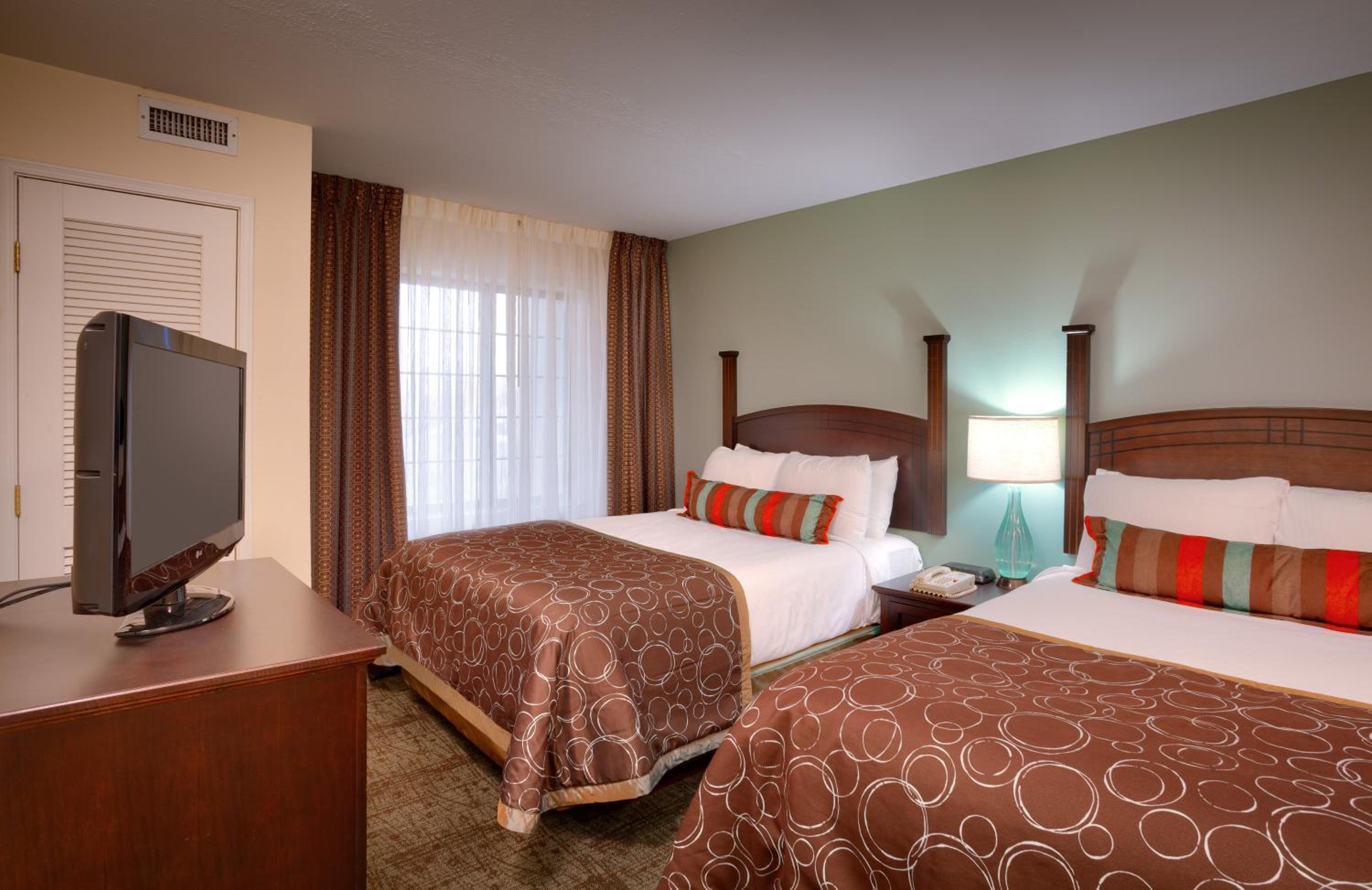 One-Bedroom Double Suite - Photo 1