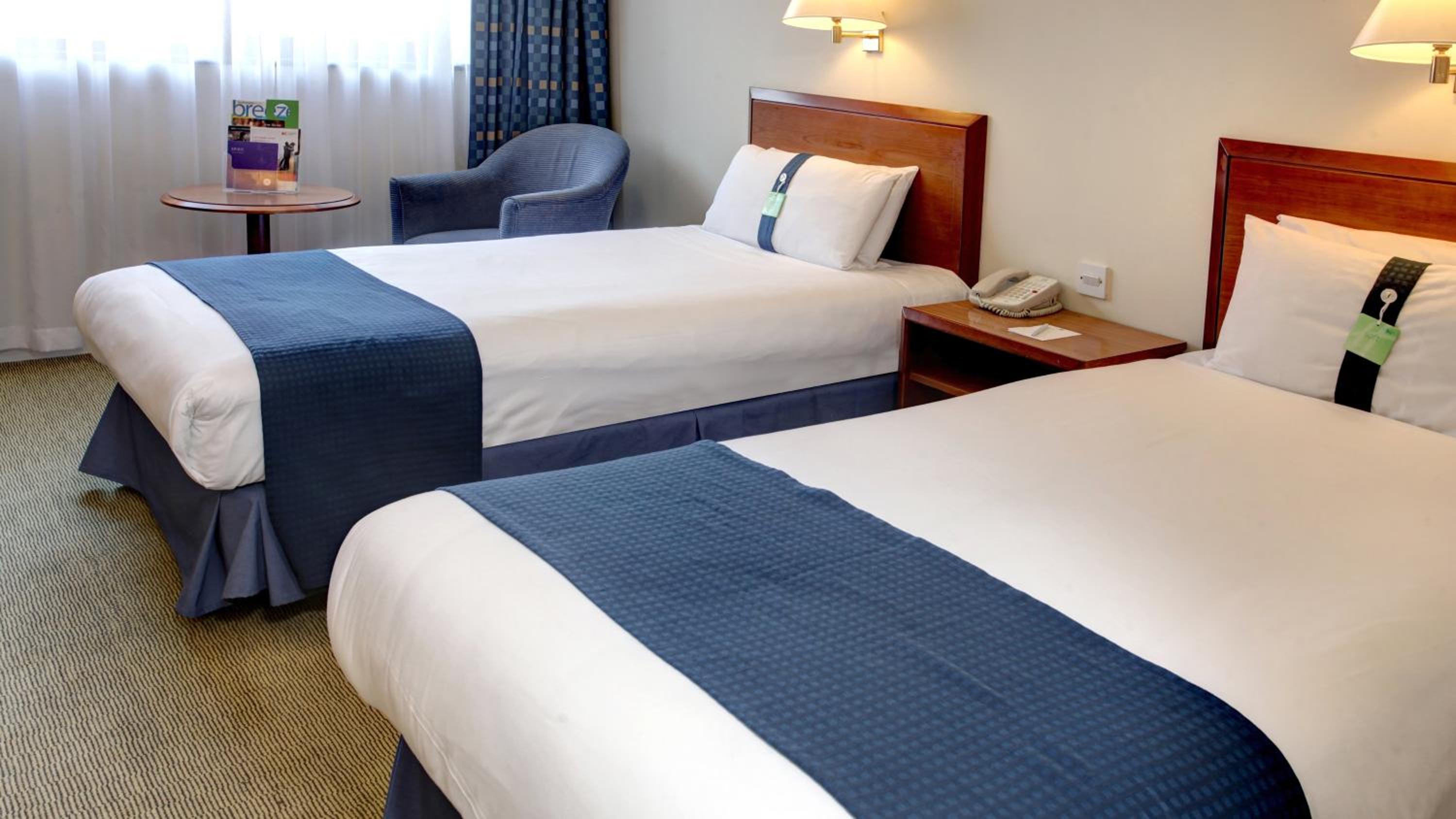 Standard Room with Two Single Beds photo 1
