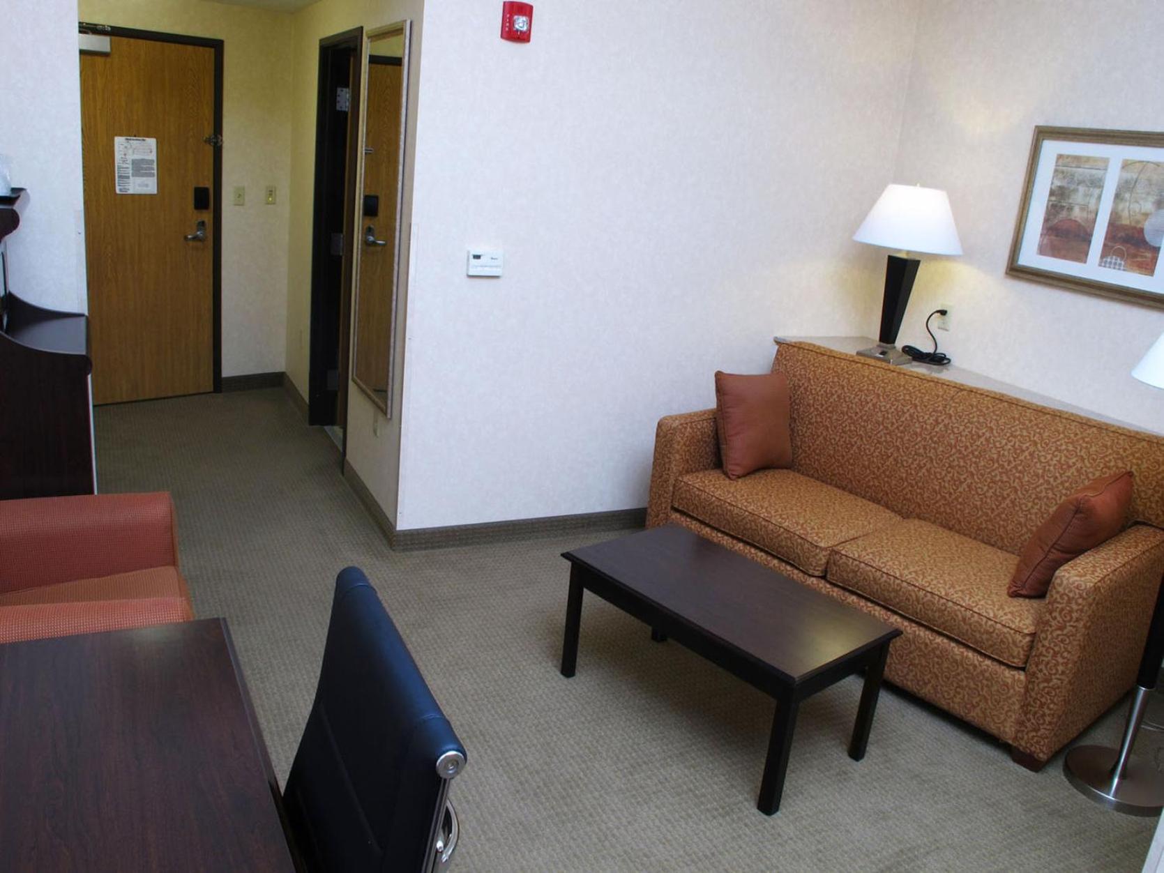 Standard King Room - Photo 2