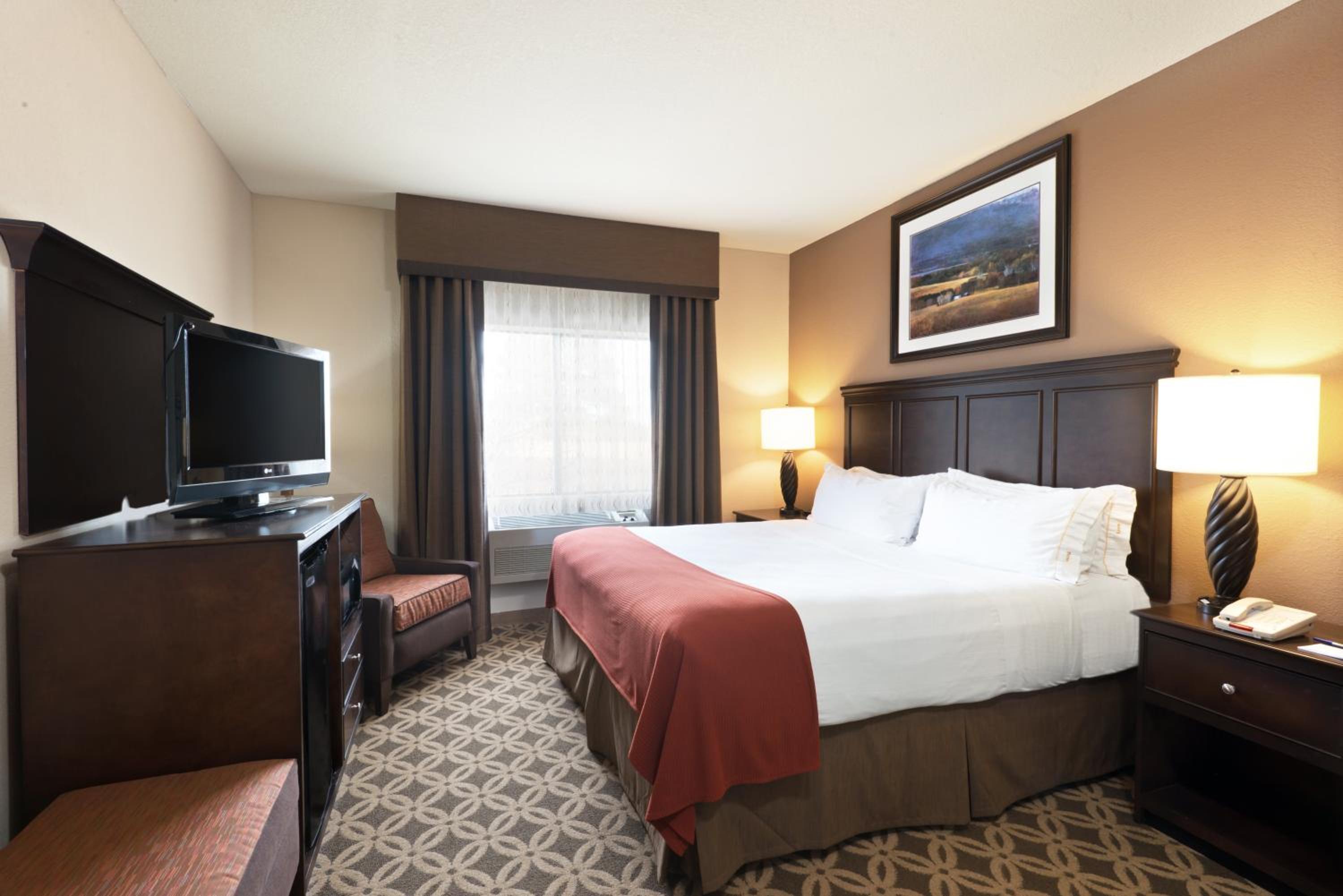 Superior King Room - Photo 1