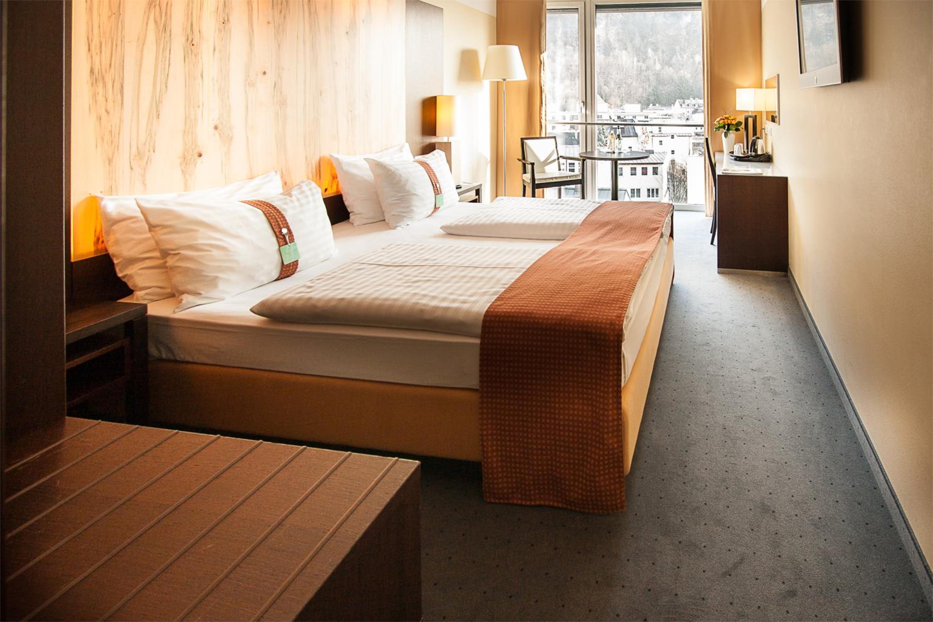 Standard King Room - Photo 1