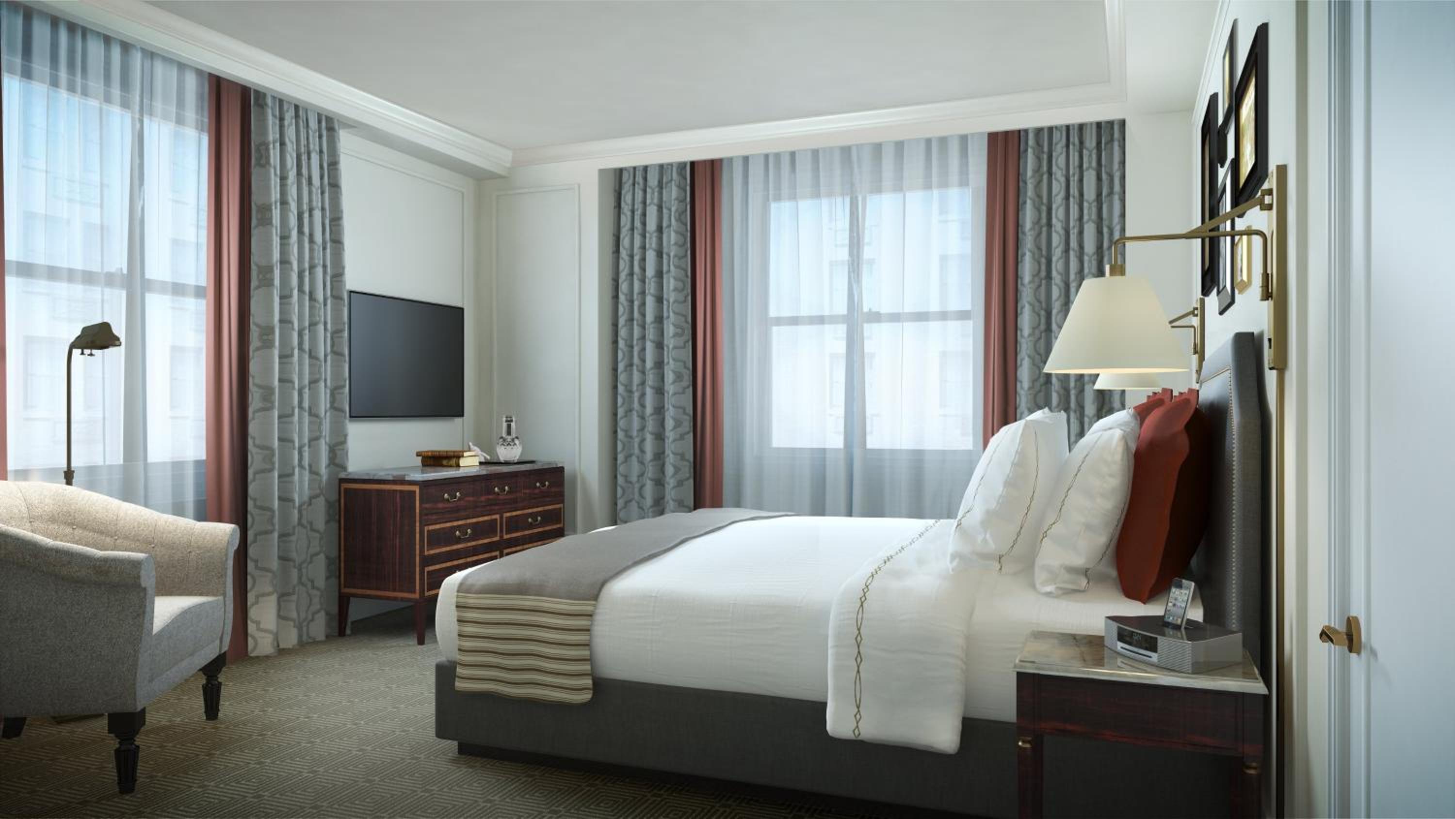 Premium King Room with City View thumbnail 6