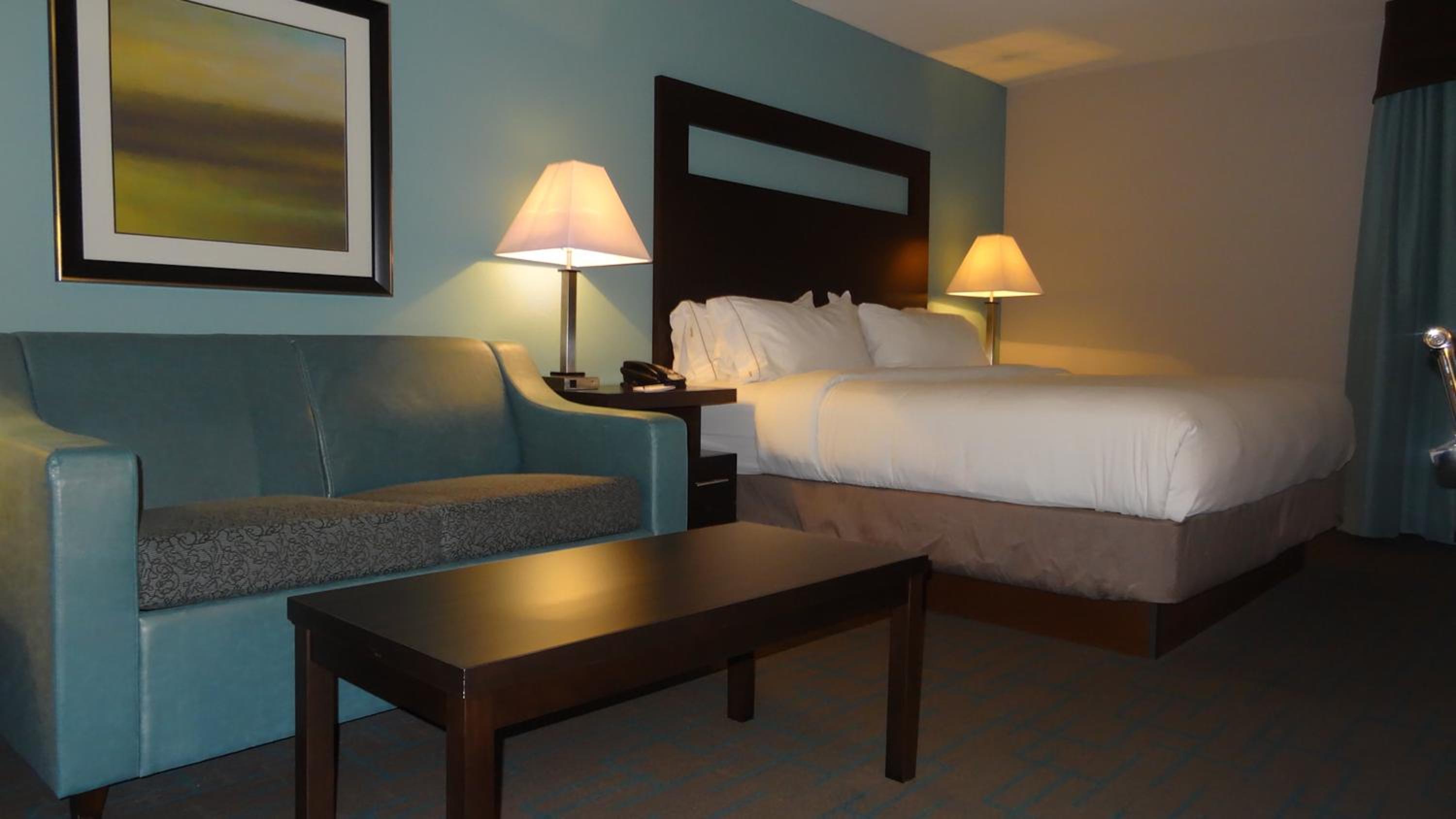 King Suite - Photo 1
