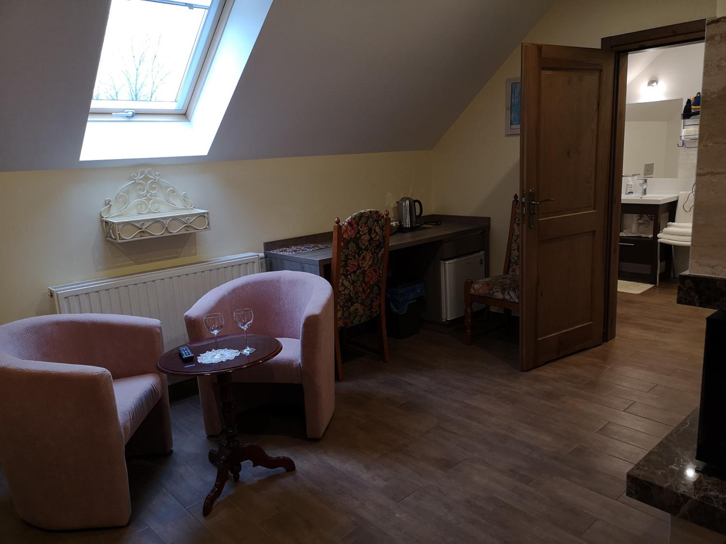 Deluxe Double Room photo 3