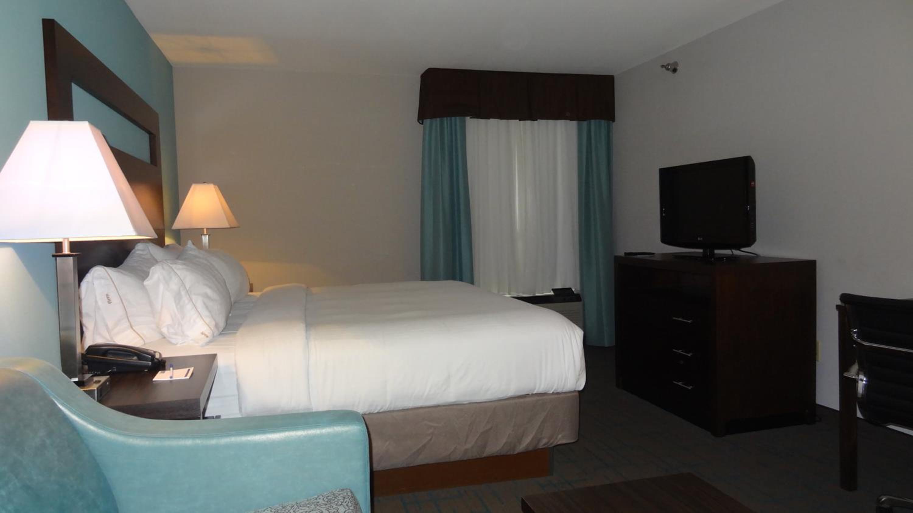 King Suite - Photo 3