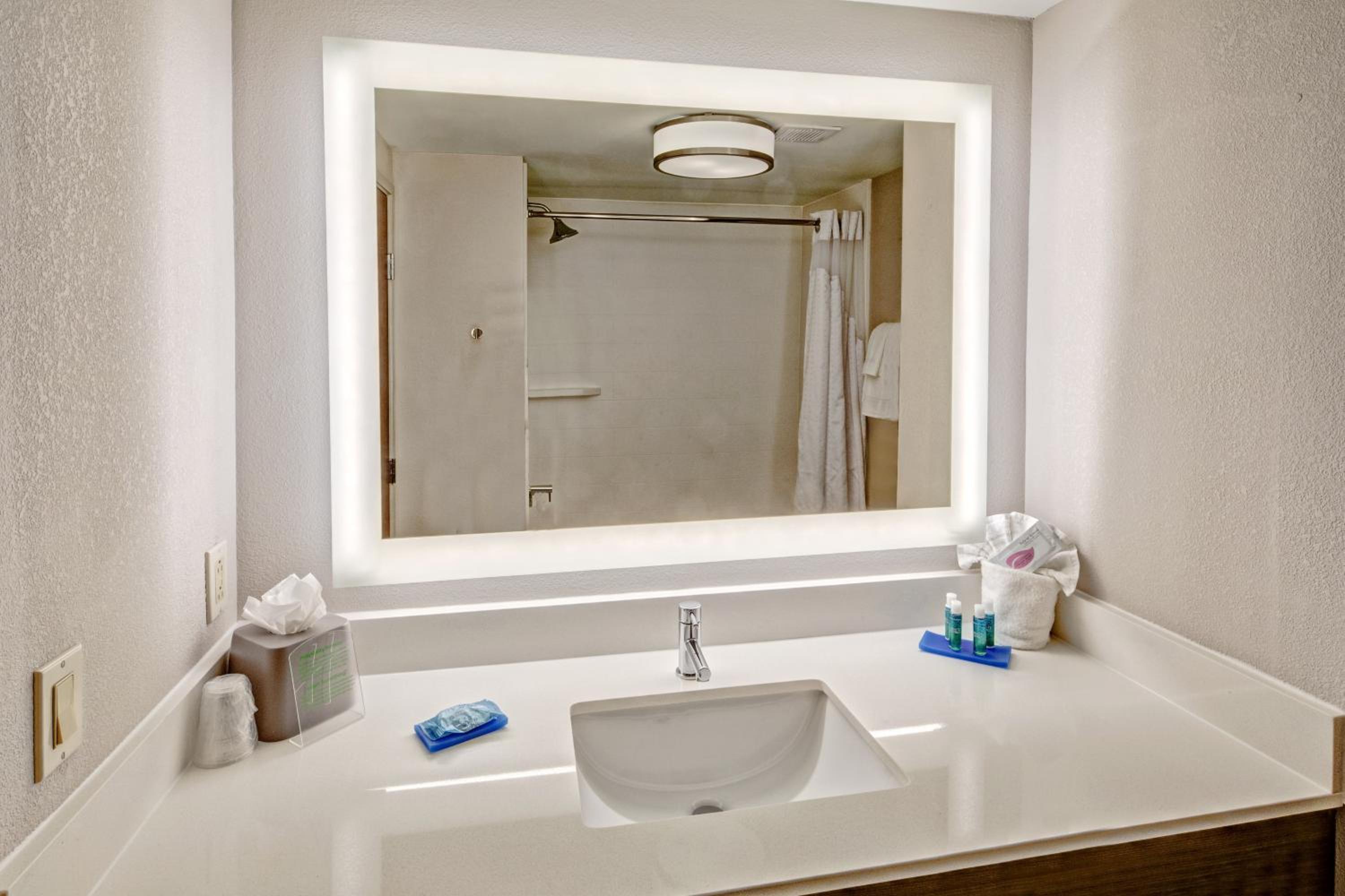 Standard Room - Photo 2