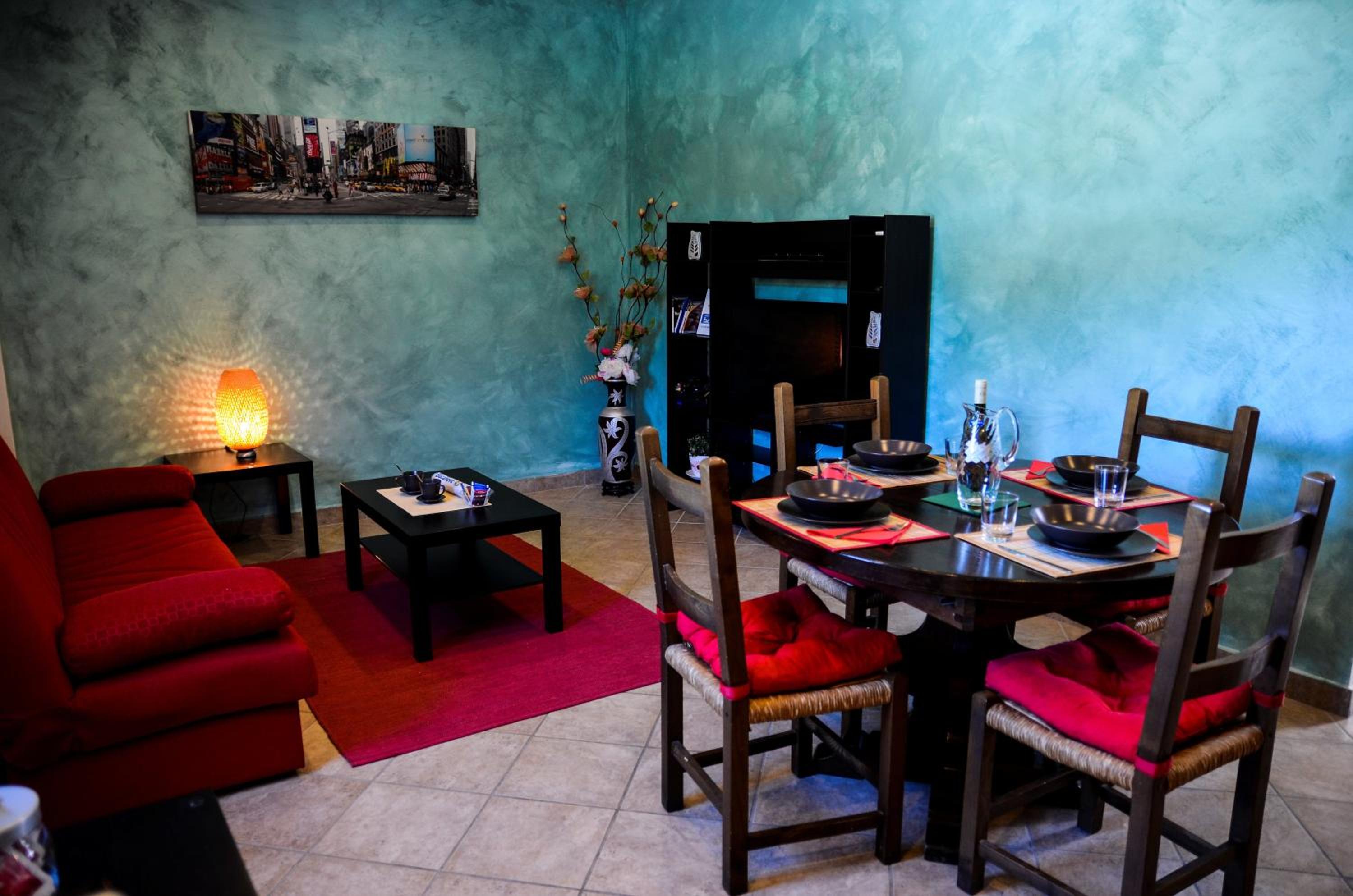 Apartment photo 3