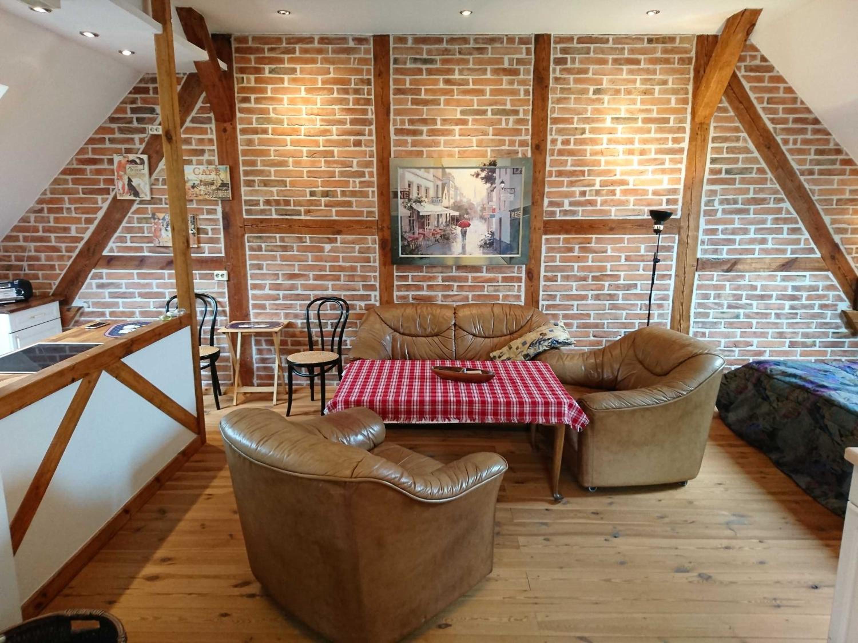 One-Bedroom Apartment with Balcony photo 1
