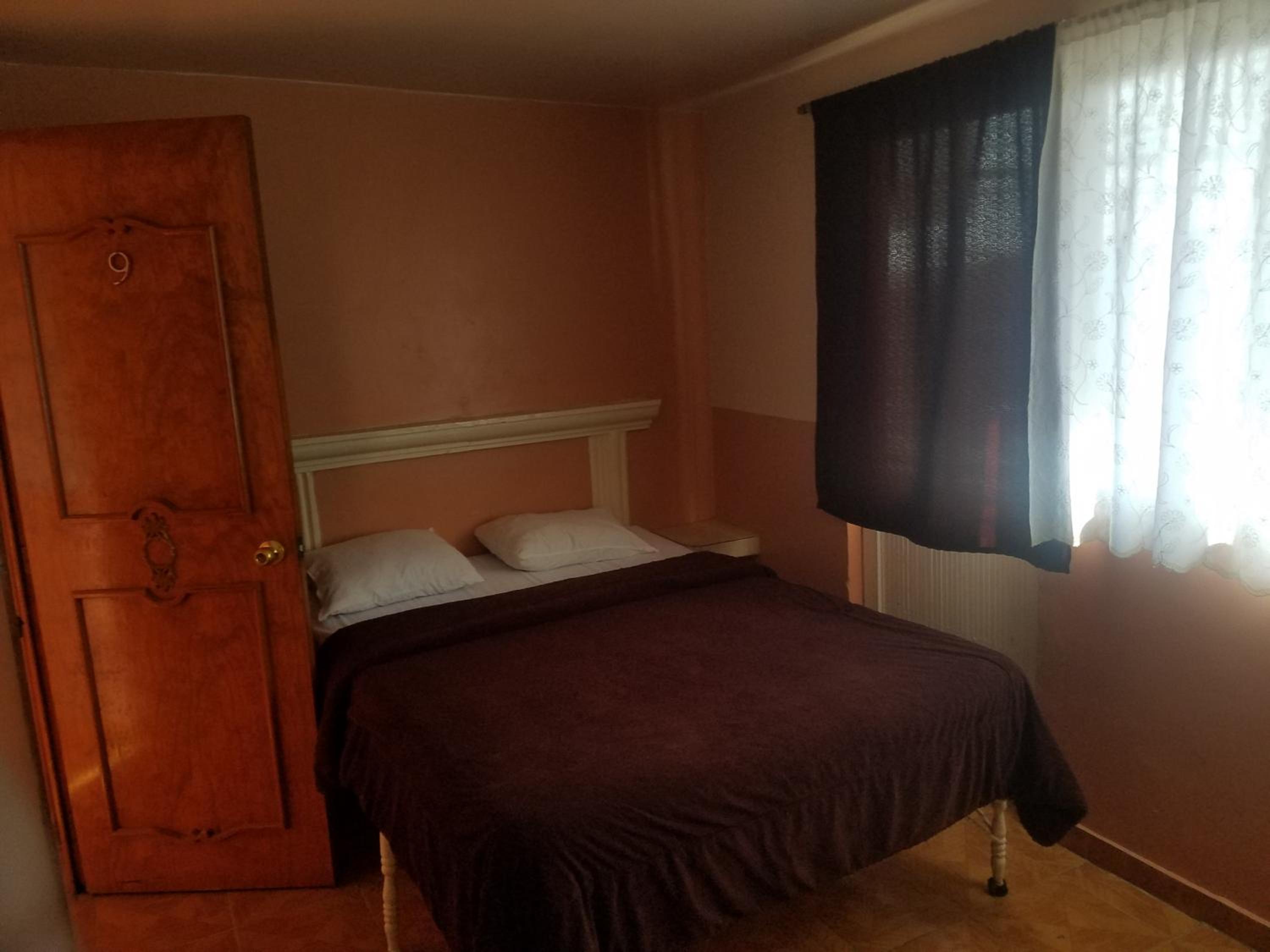 Economy Single Room