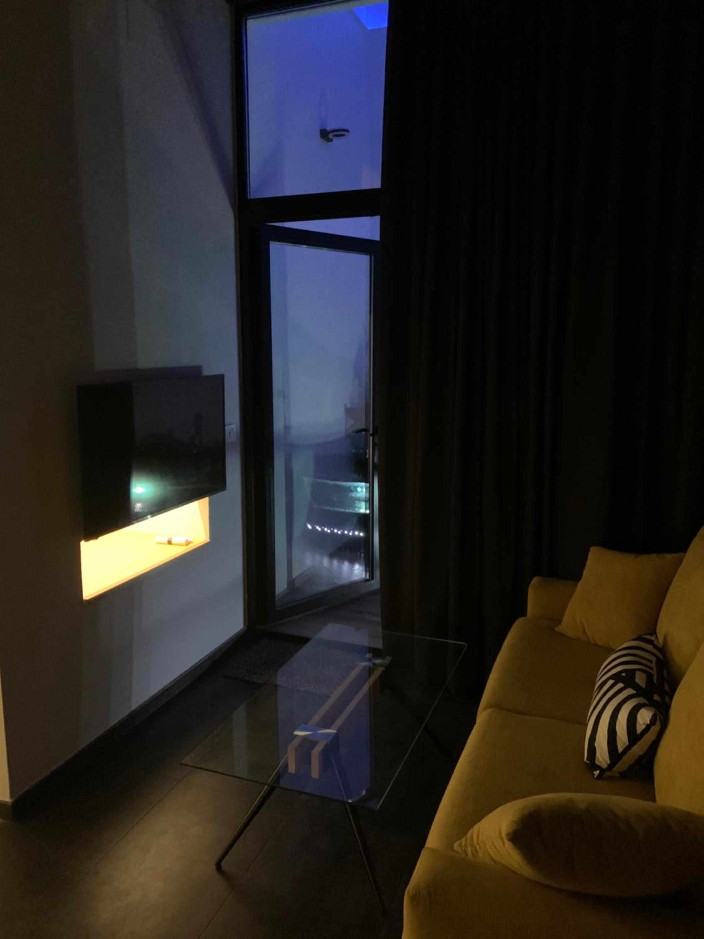 One-Bedroom Apartment with Spa Bath - Photo 4