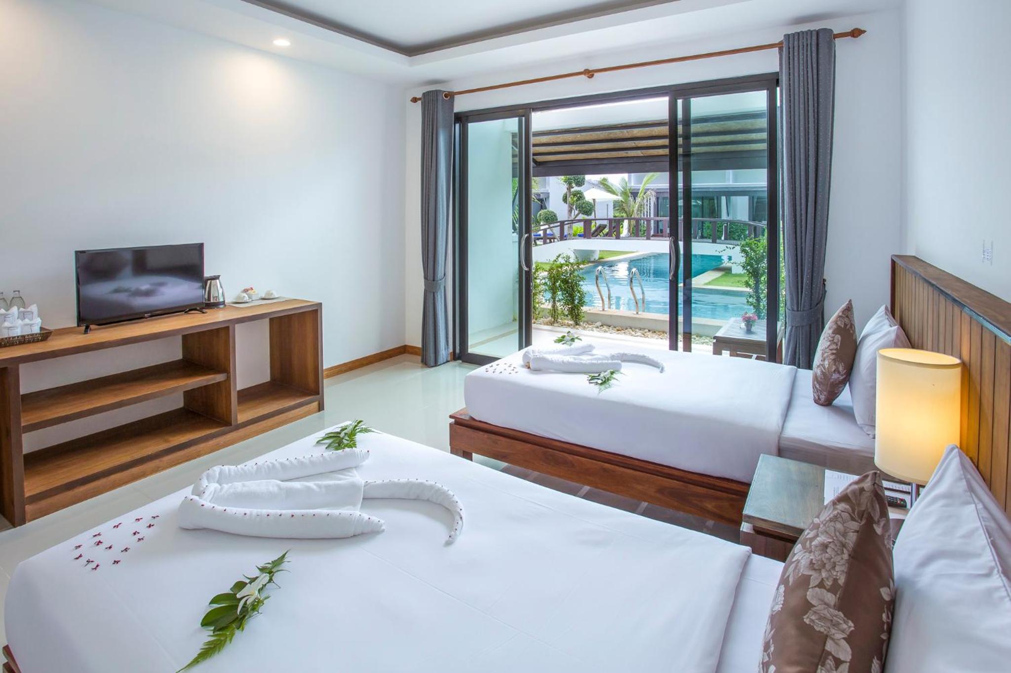 Deluxe Double or Twin Room with Pool Access - Photo 1