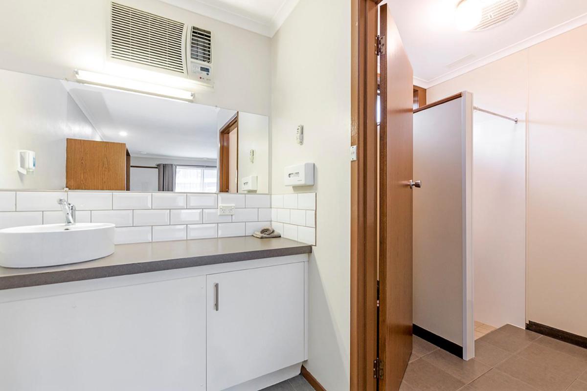 Standard Double or Twin Room - Non Smoking Only photo 3