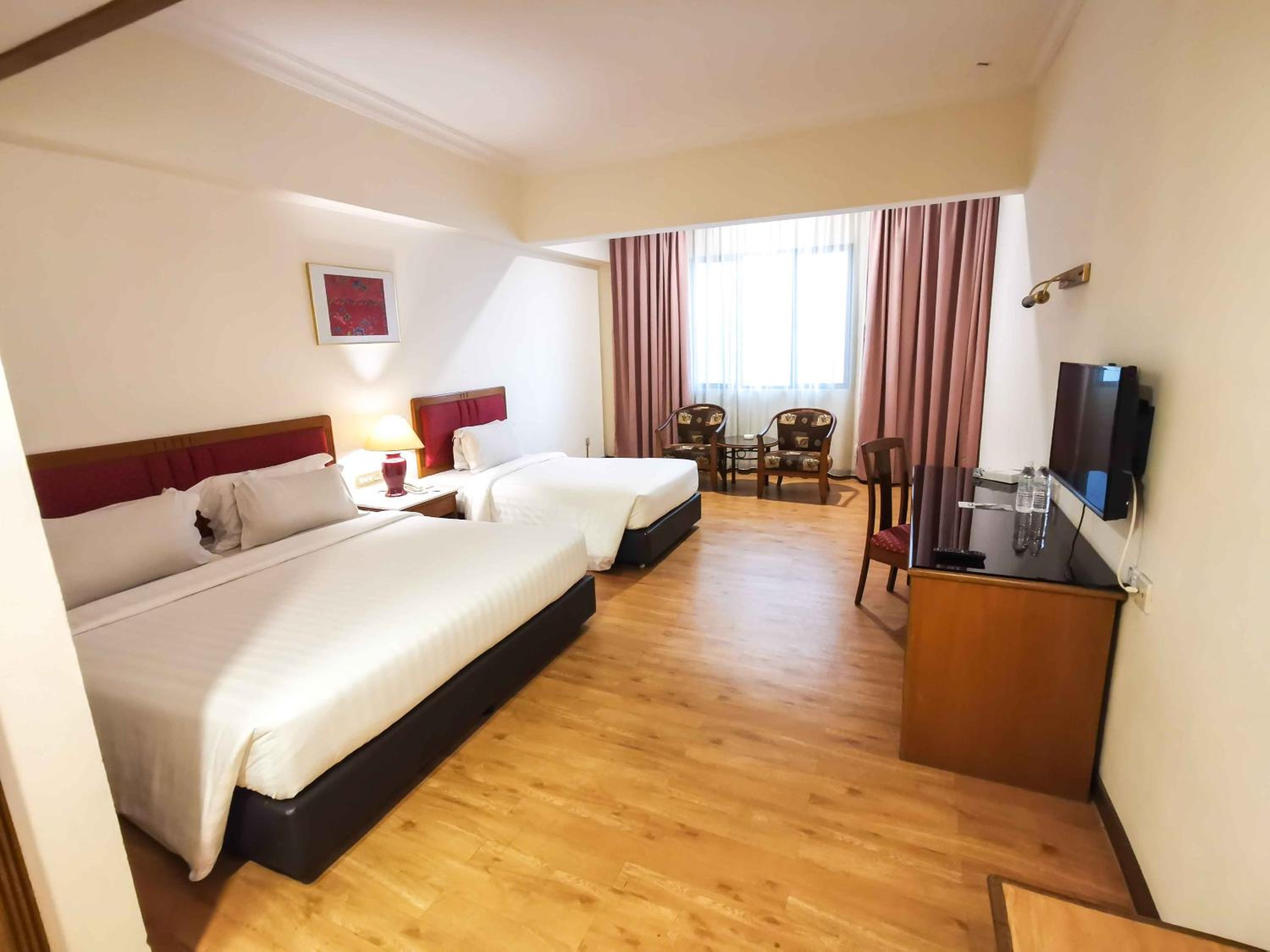 Deluxe Triple Room