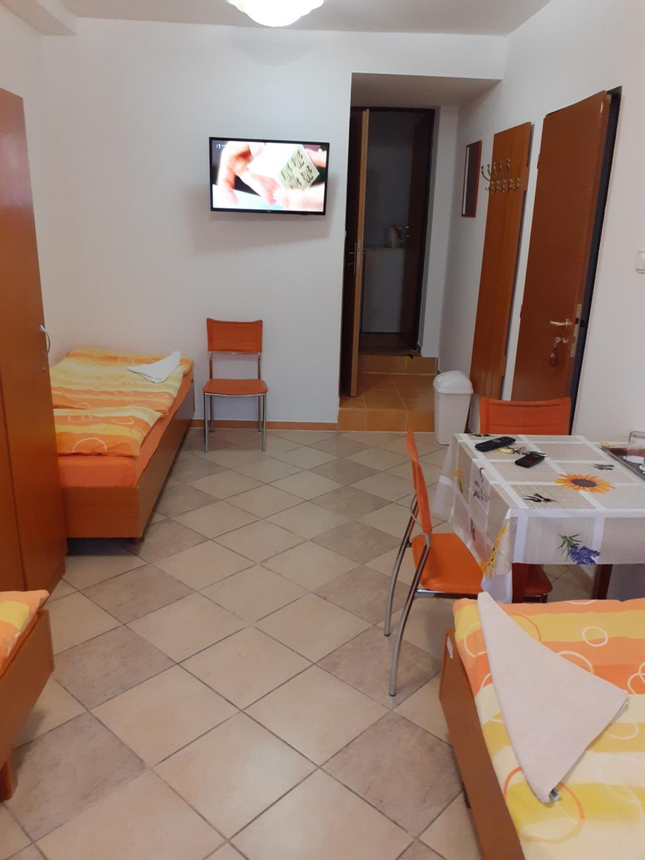 Triple Room with Bathroom photo 3