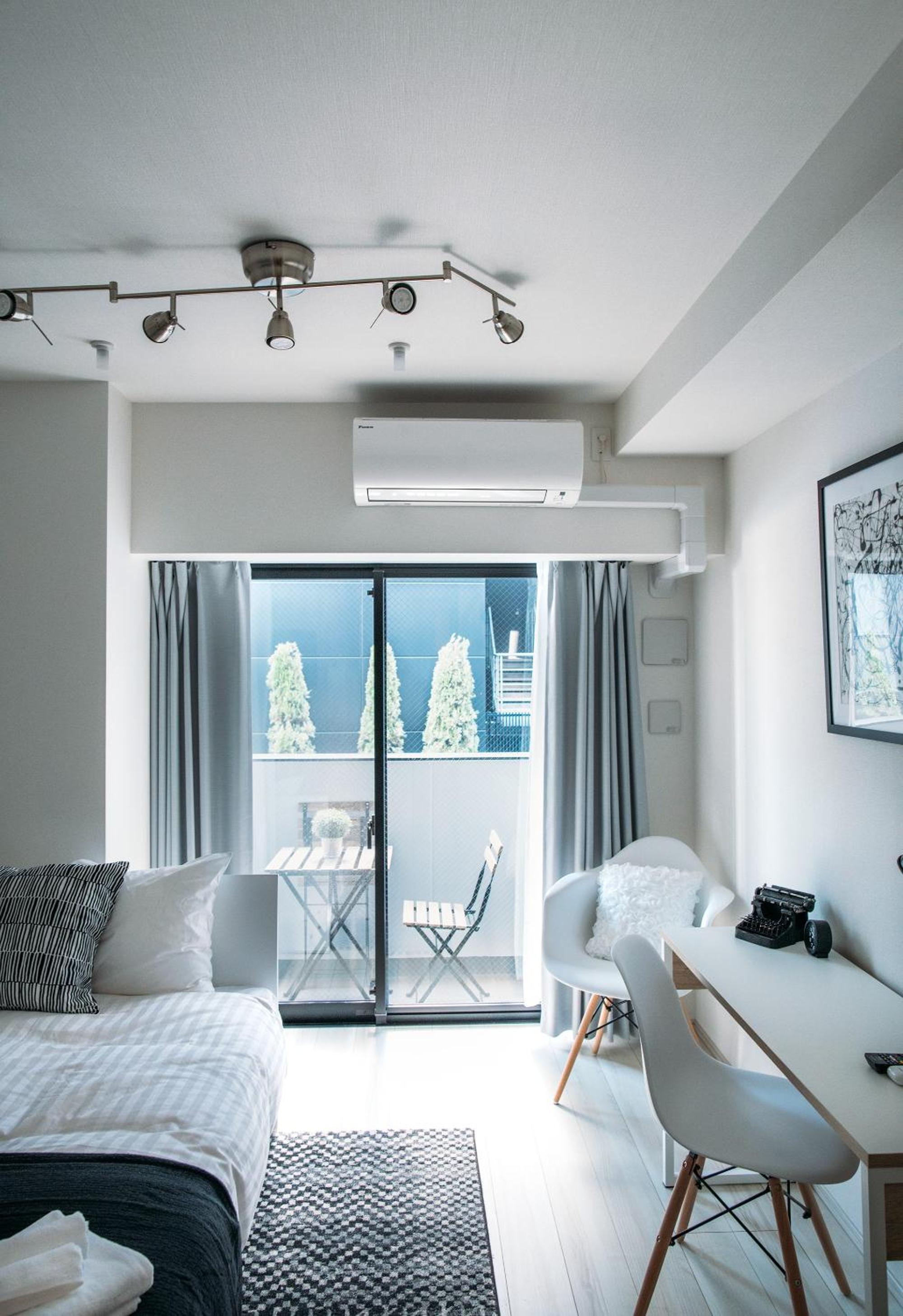 Studio Apartment