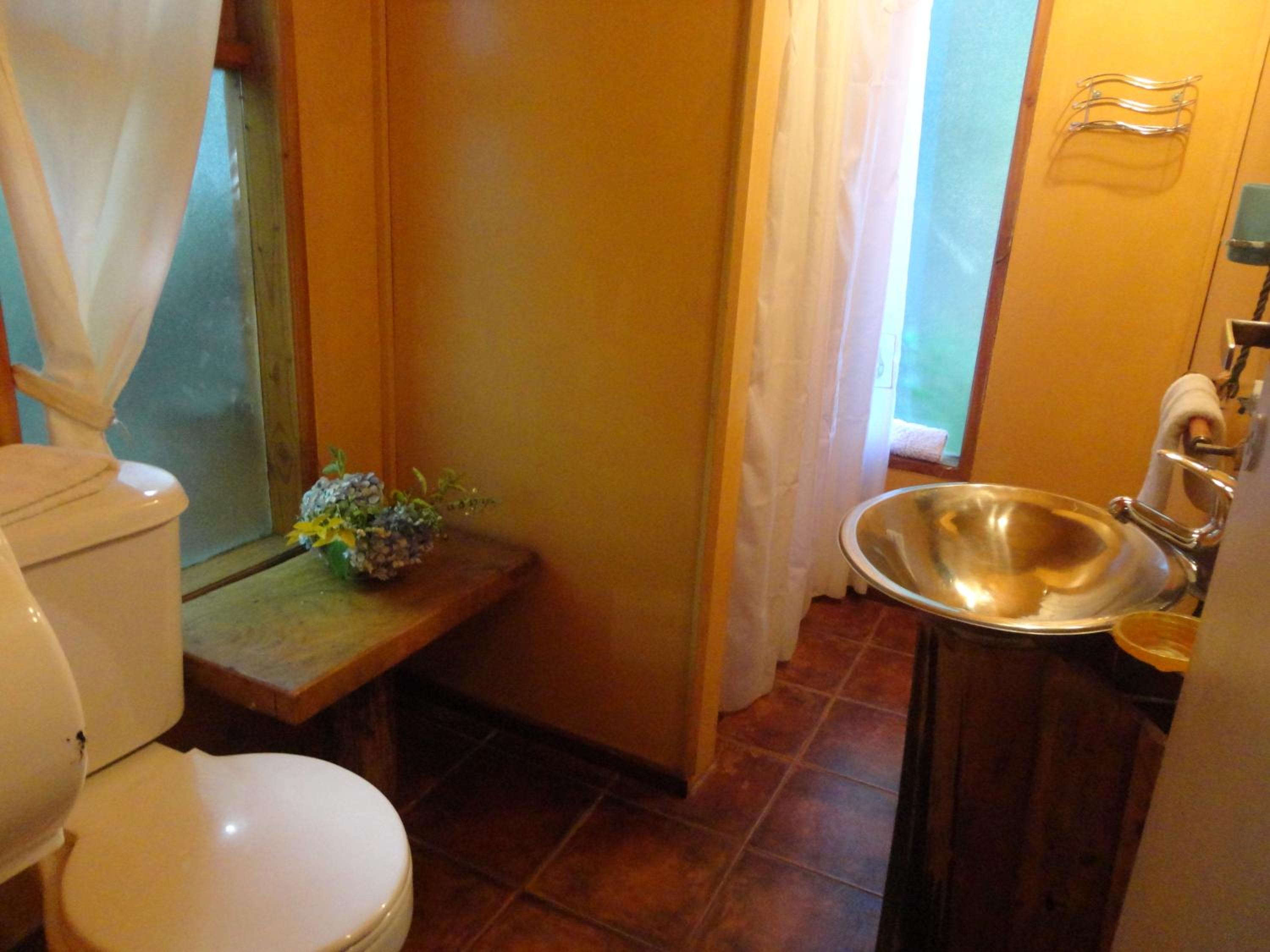 Bungalow (8 Adults) photo 2