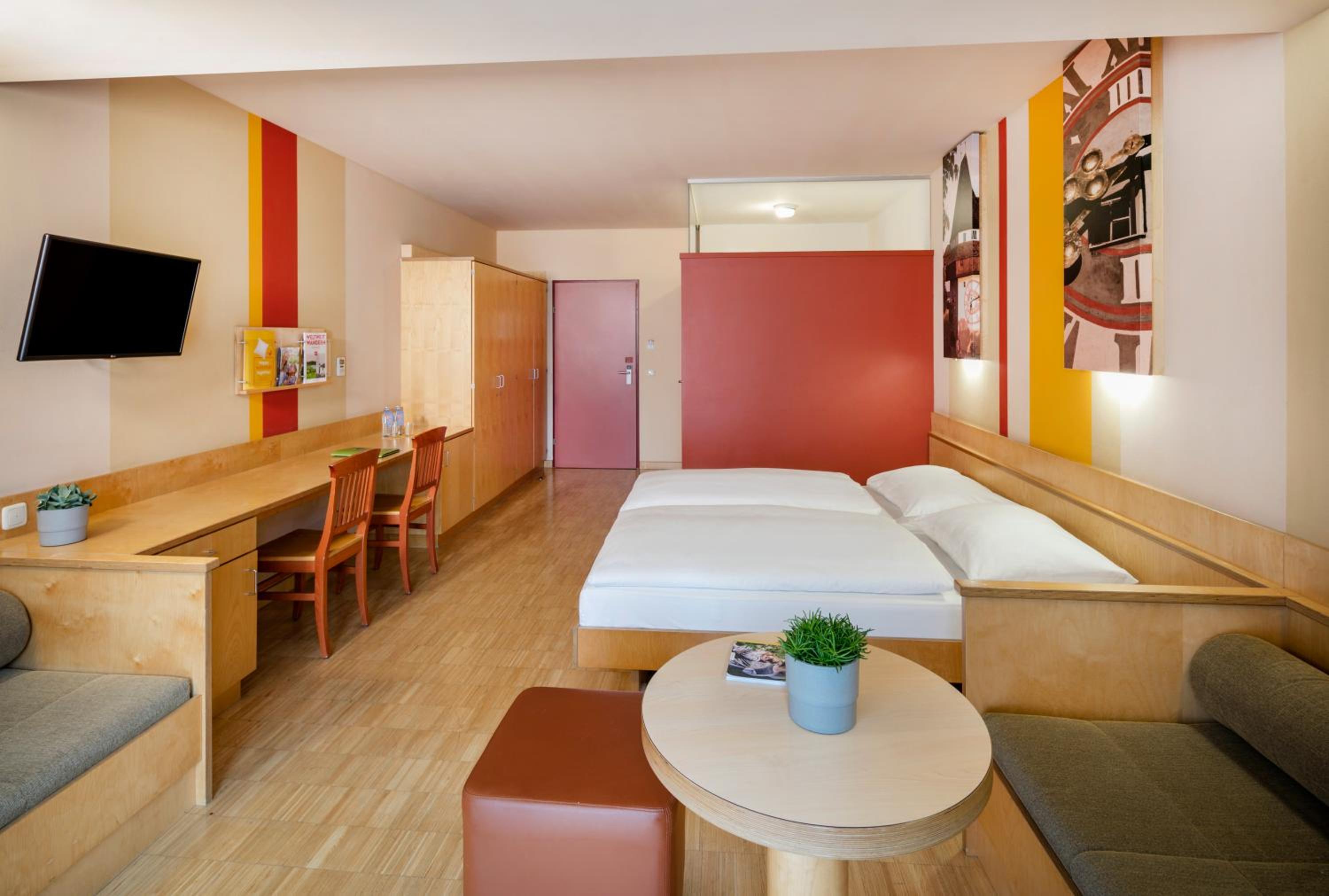 Quadruple Room - Photo 1