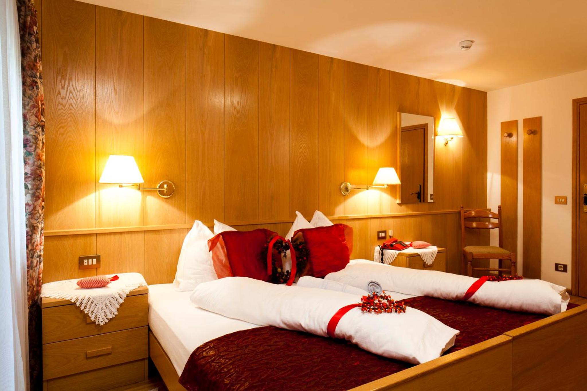 Standard Double Room photo 2