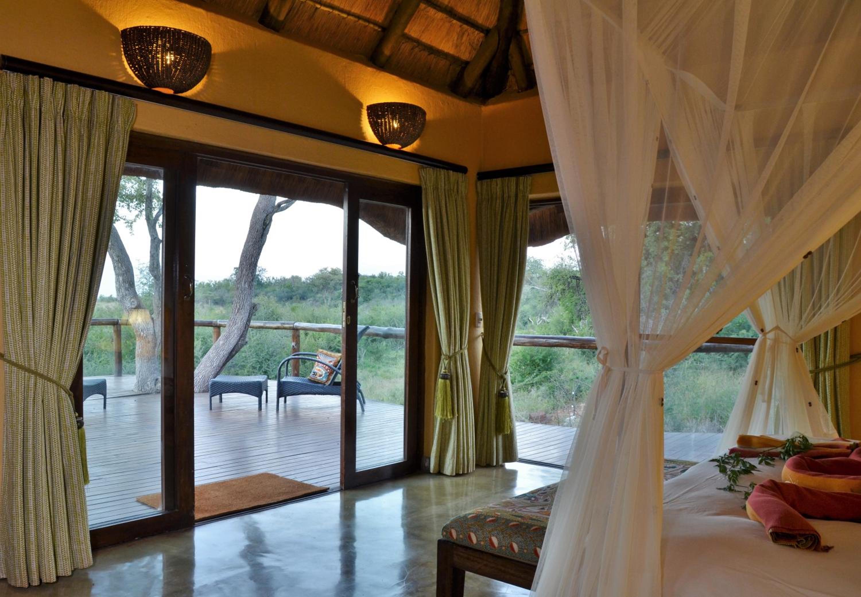 Villa - Photo 3