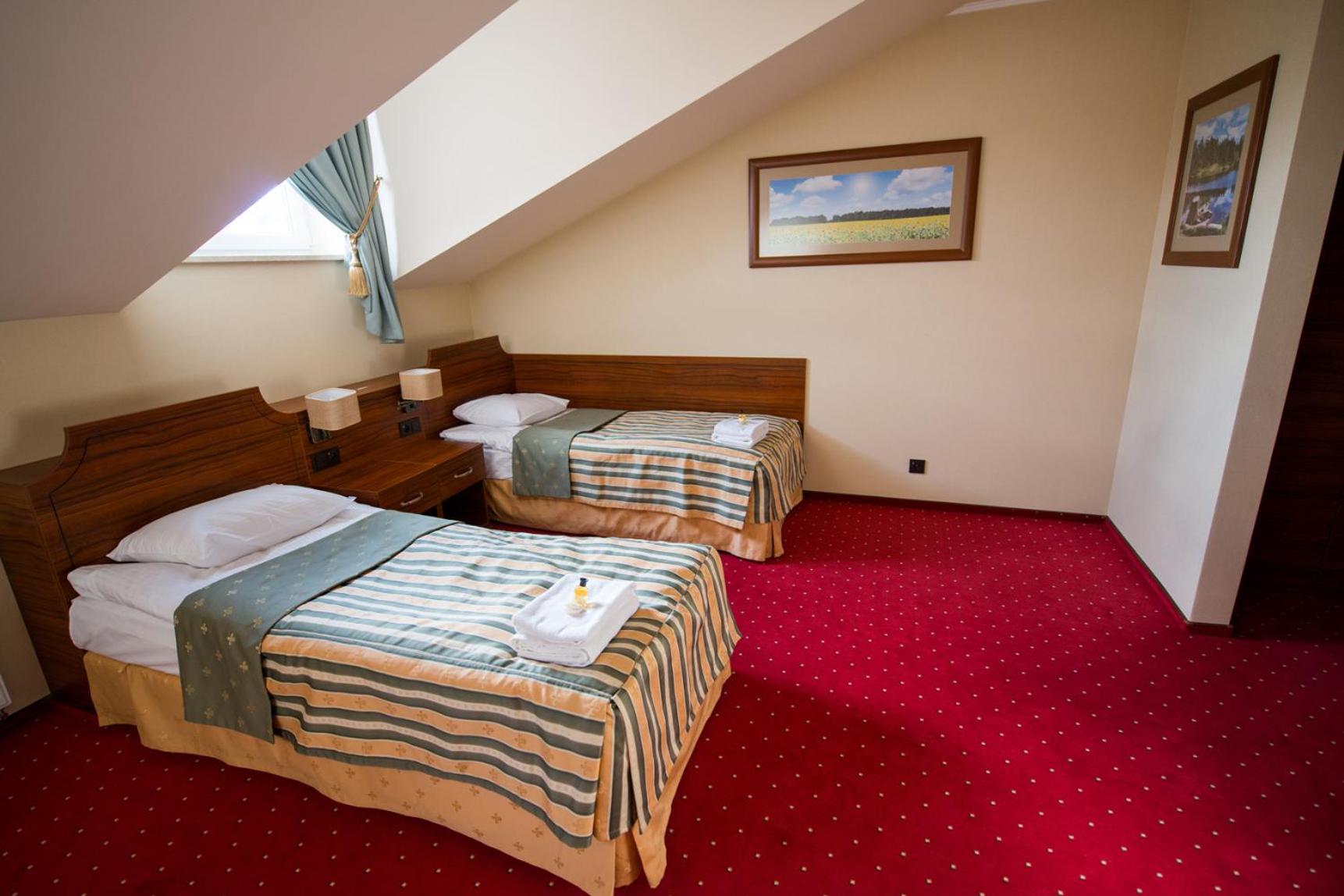 Classic Twin Room - Photo 1