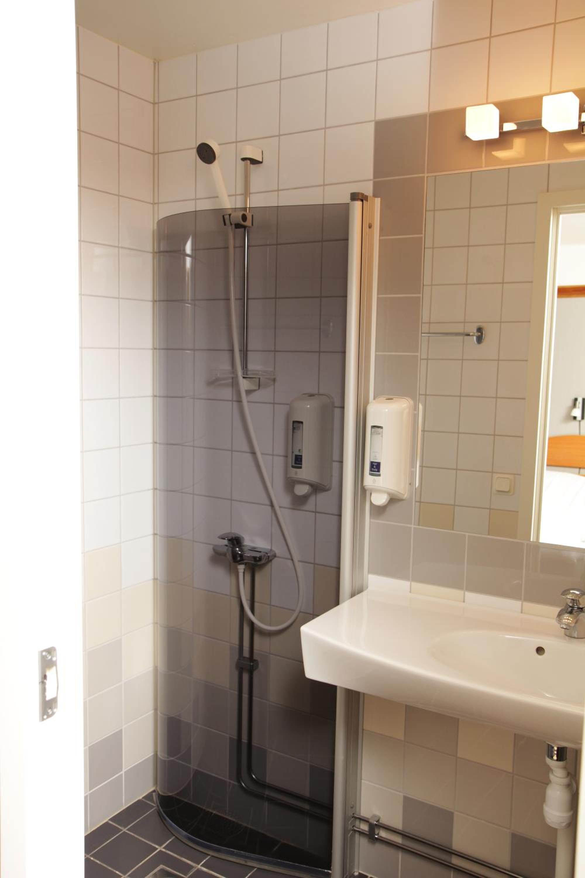 Double or Twin Room photo 2