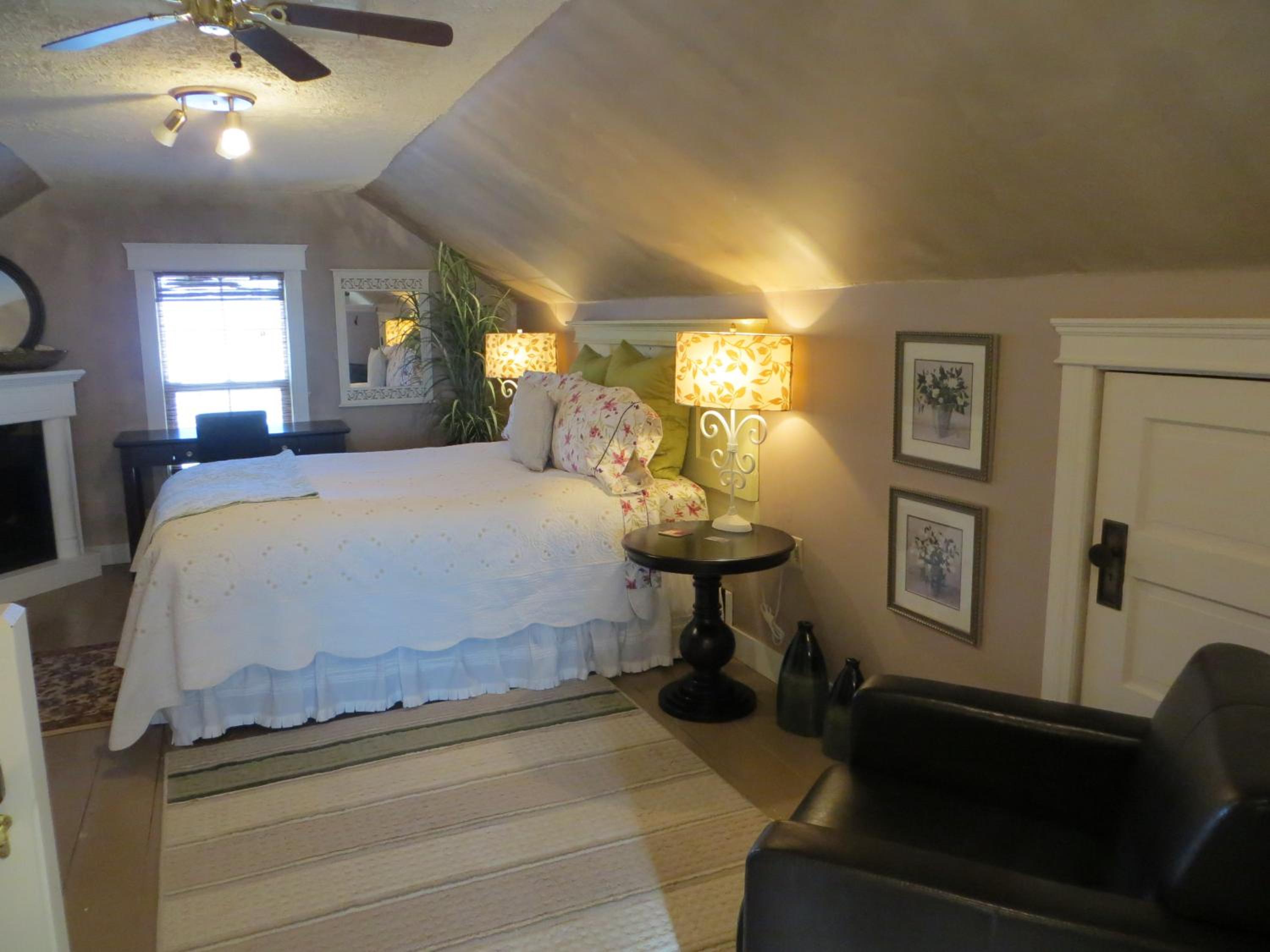 Double Room with Fireplace photo 3