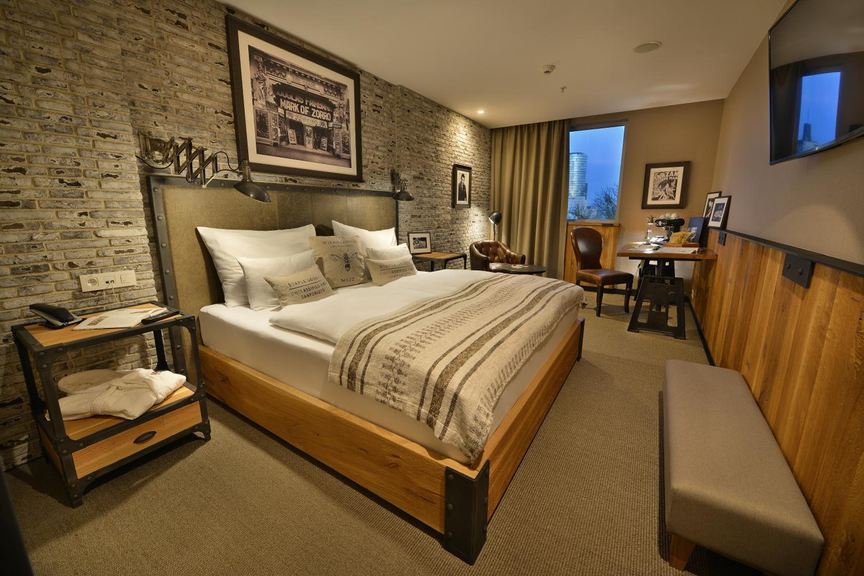 Premium Double Room - Photo 1