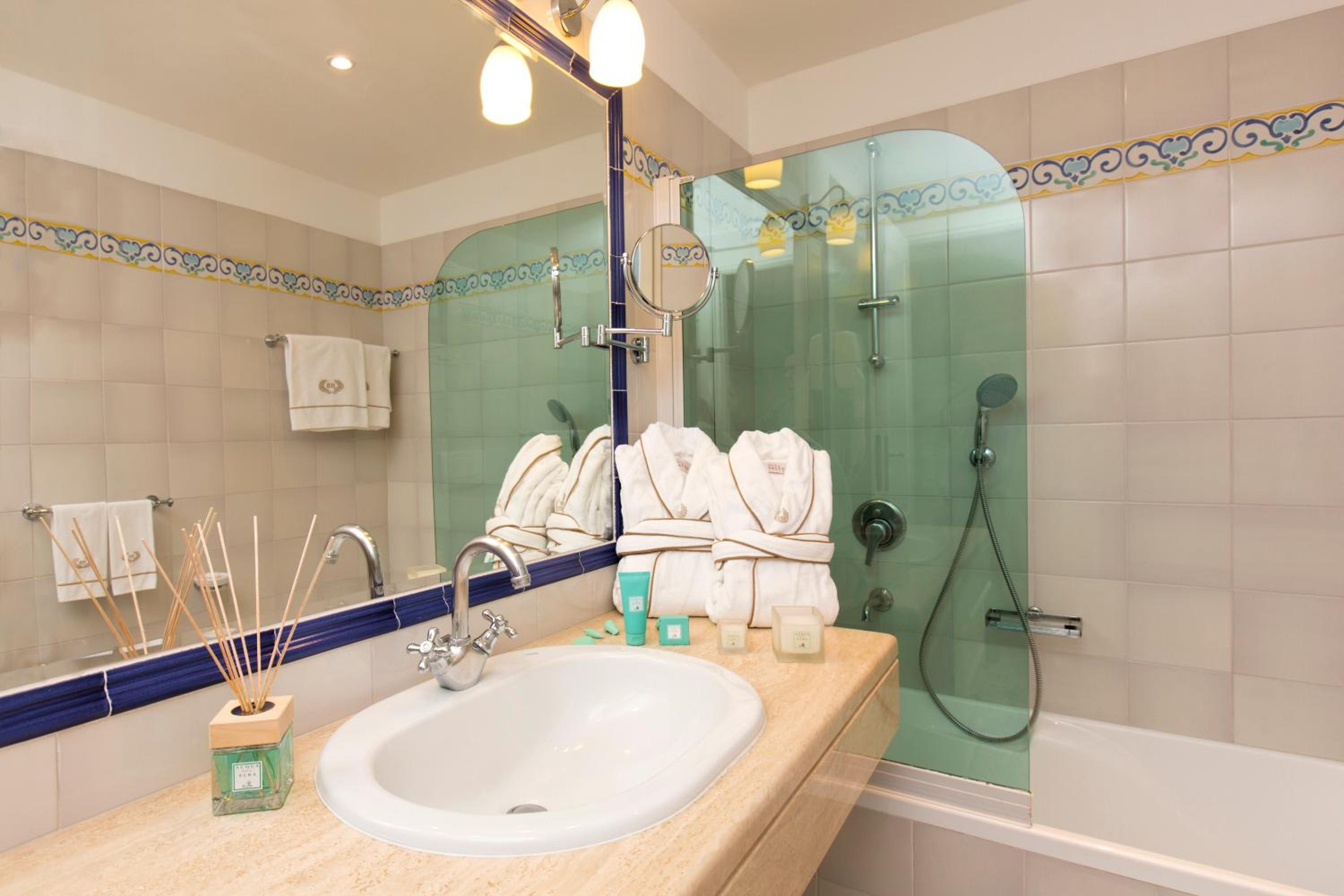 Triple Room with Sea View photo 3