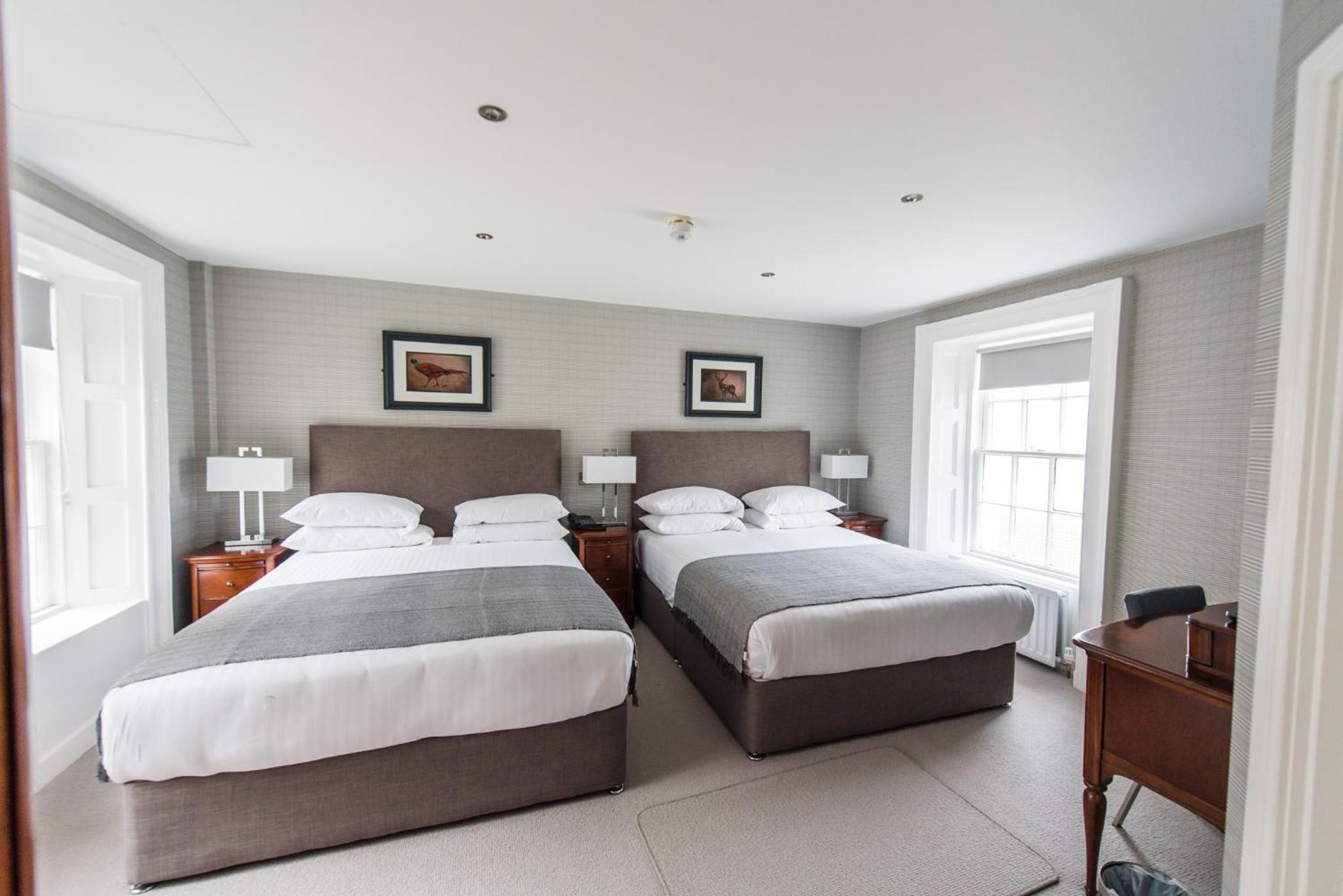 Double or Twin Room with Shower - Photo 4