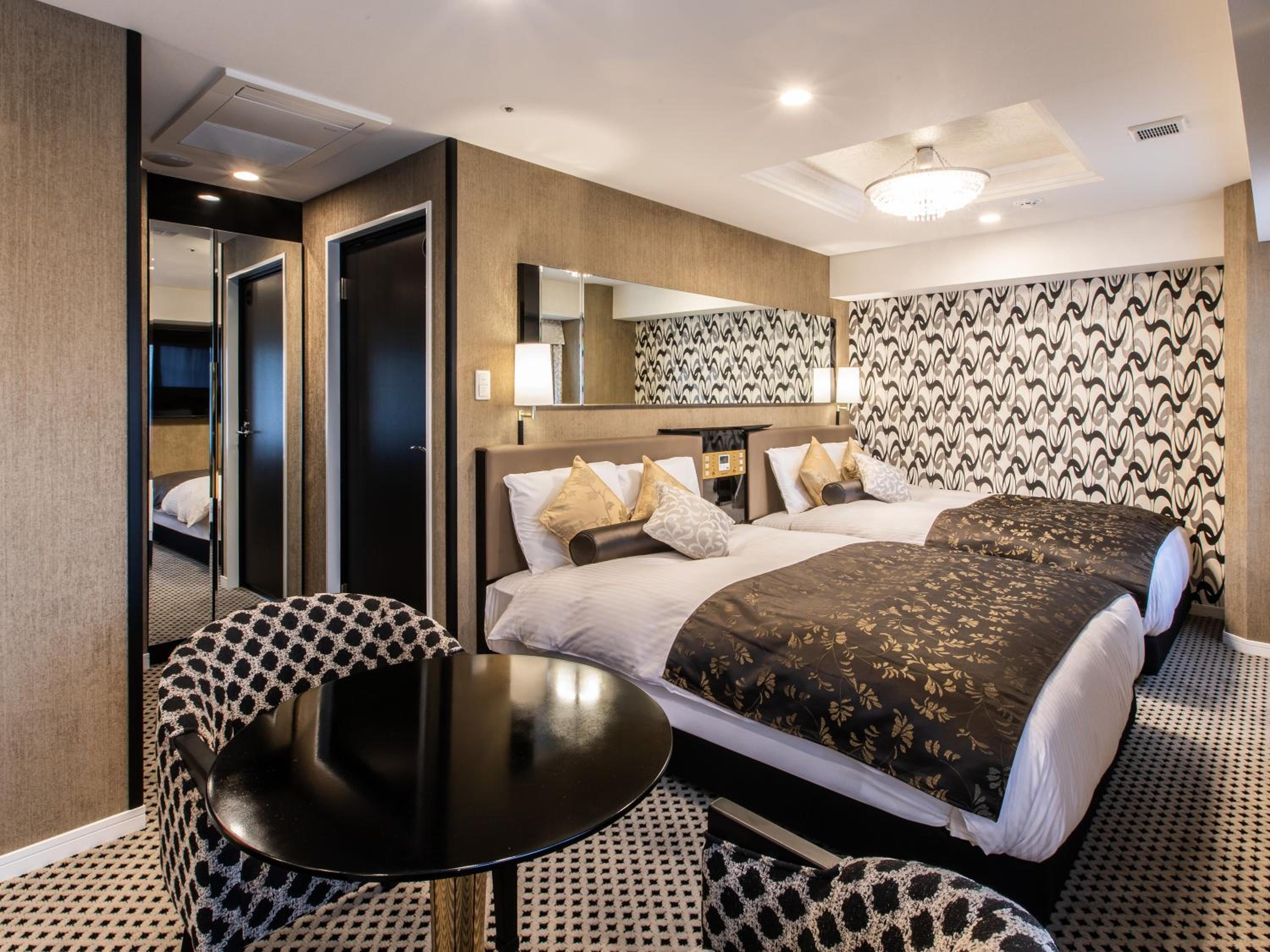 Deluxe Twin Room - Non-Smoking - Photo 1