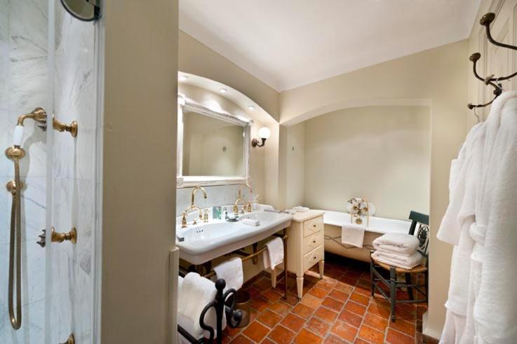 Chambre Deluxe Double ou Lits Jumeaux photo