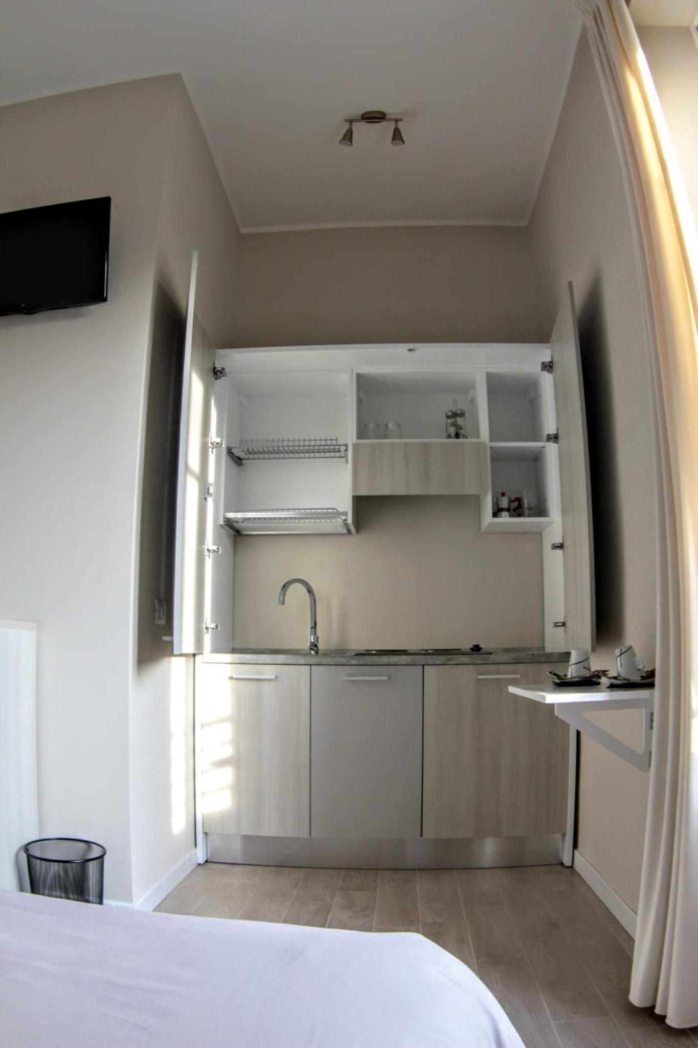 Deluxe Studio - Photo 6