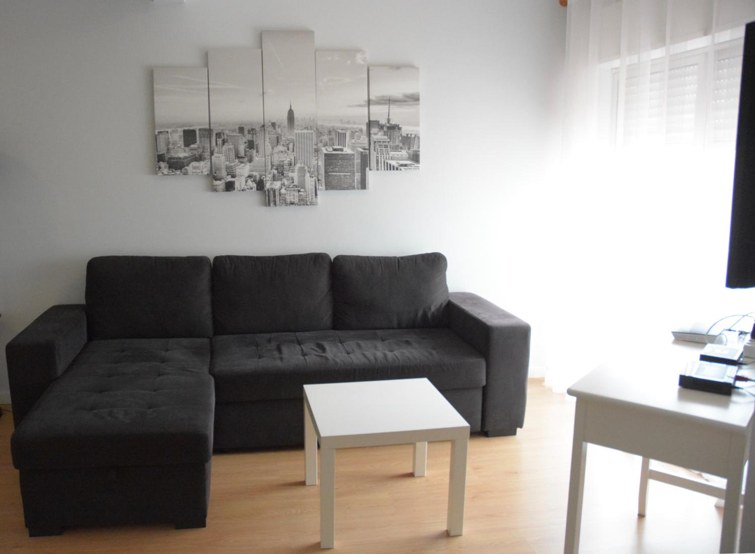 Premium One-Bedroom Apartment - Photo 6