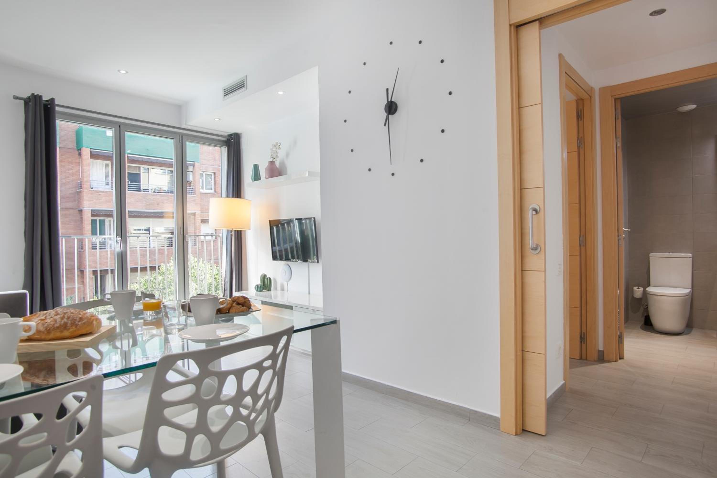 Two-Bedroom Apartment - 3,1 photo 2