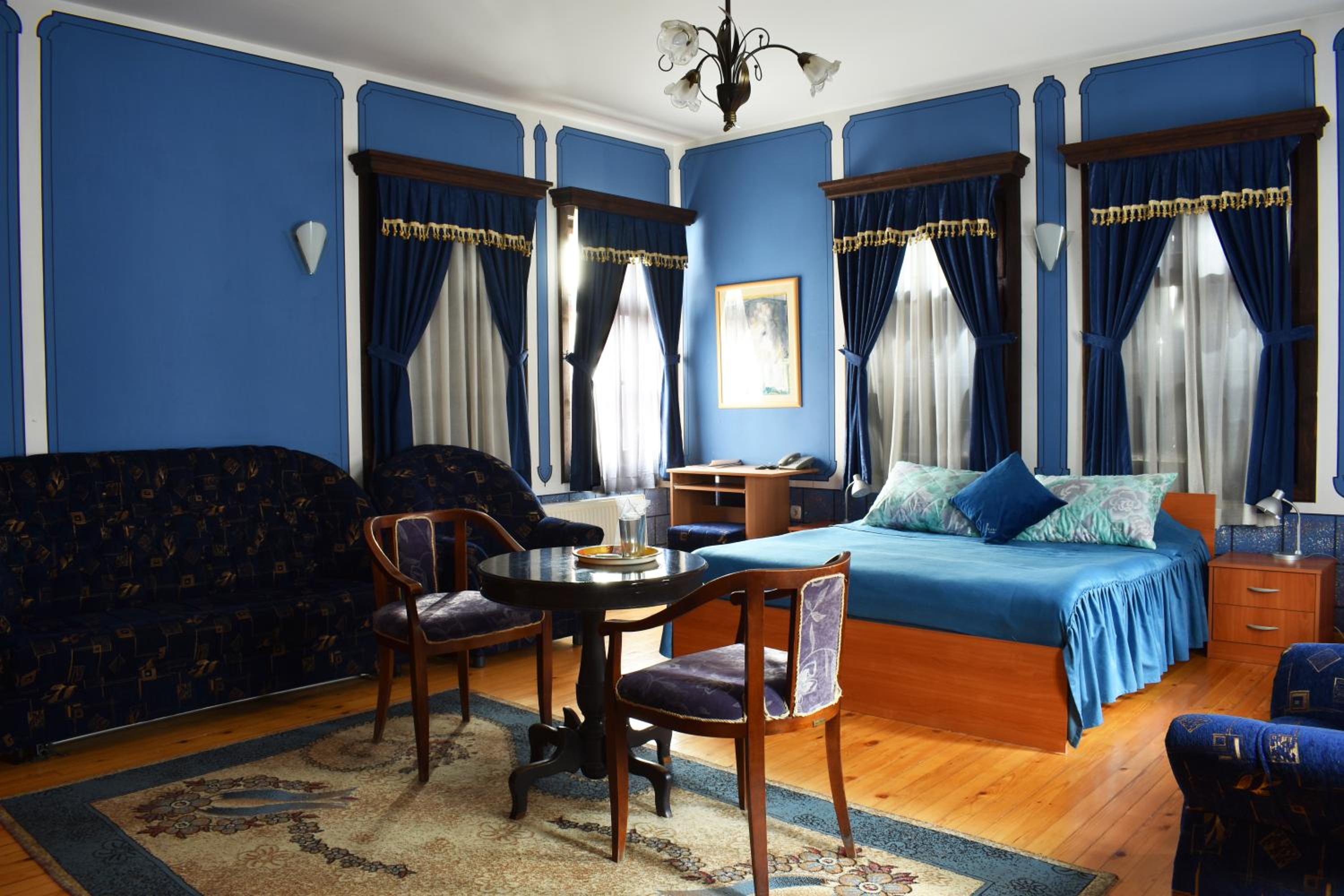 Deluxe Triple Room photo 1