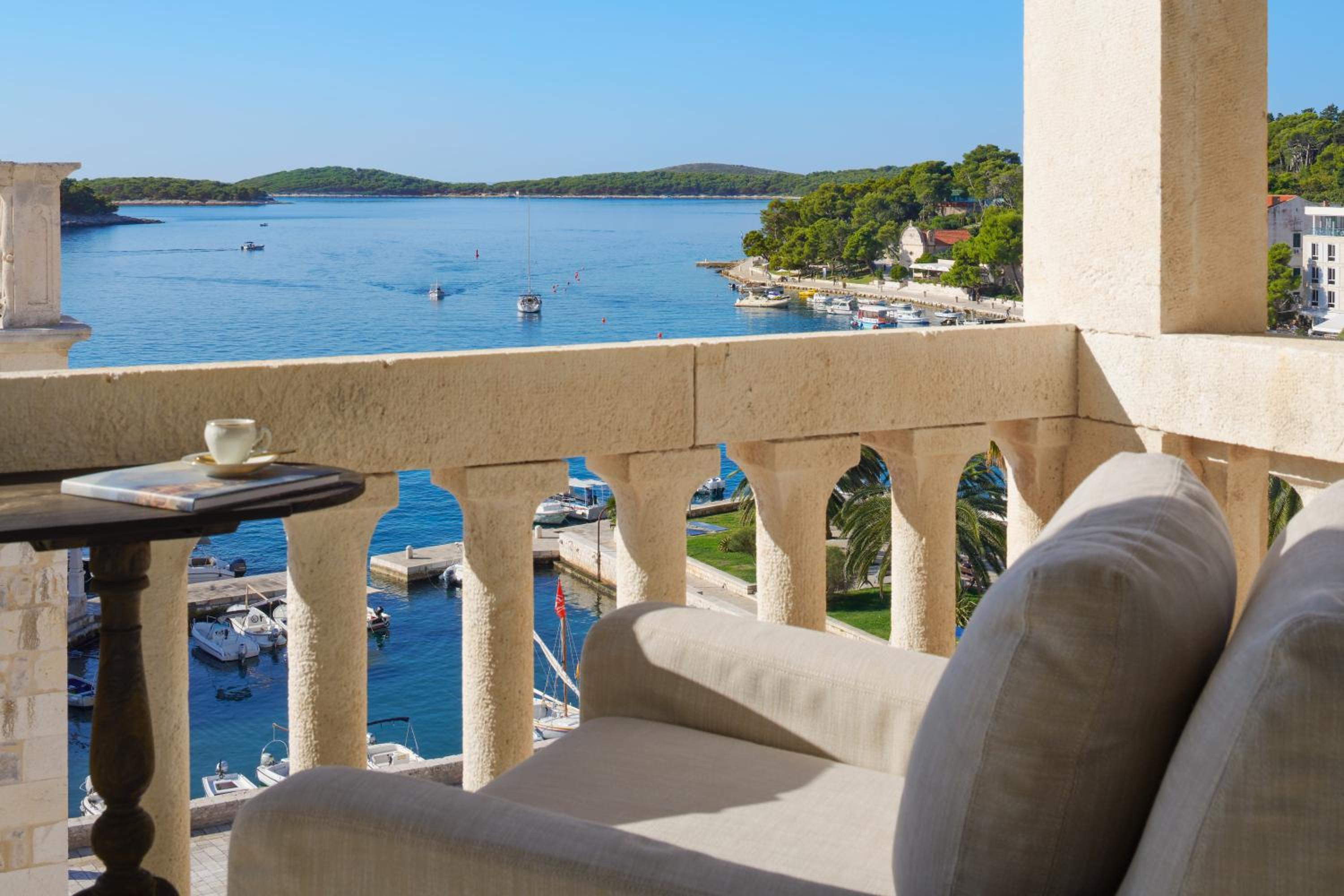 Imperial Suite with Balcony and Sea View  - Photo 2