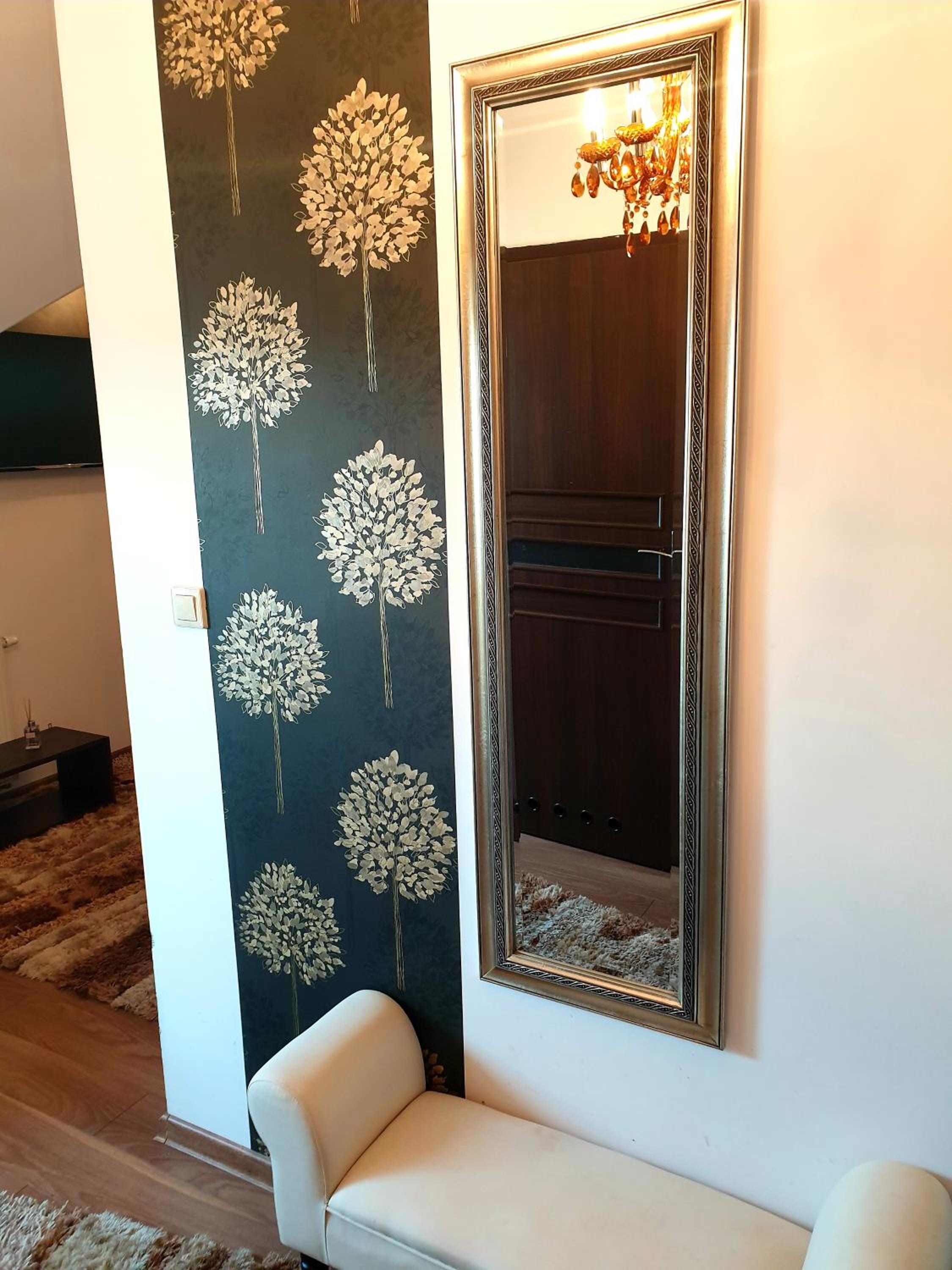 Deluxe Double Room with Shower - Photo 4