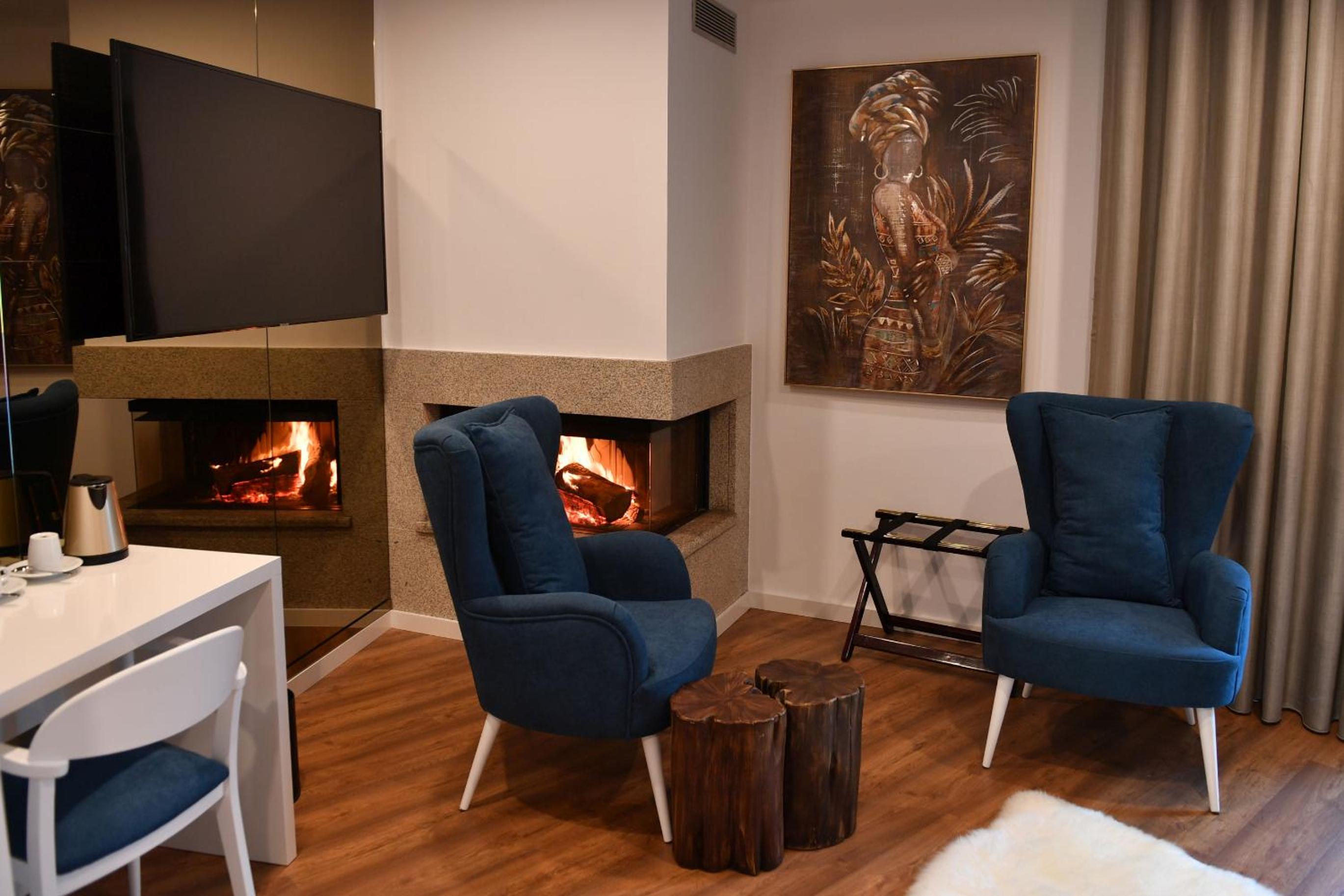 Superior Suite - Photo 1