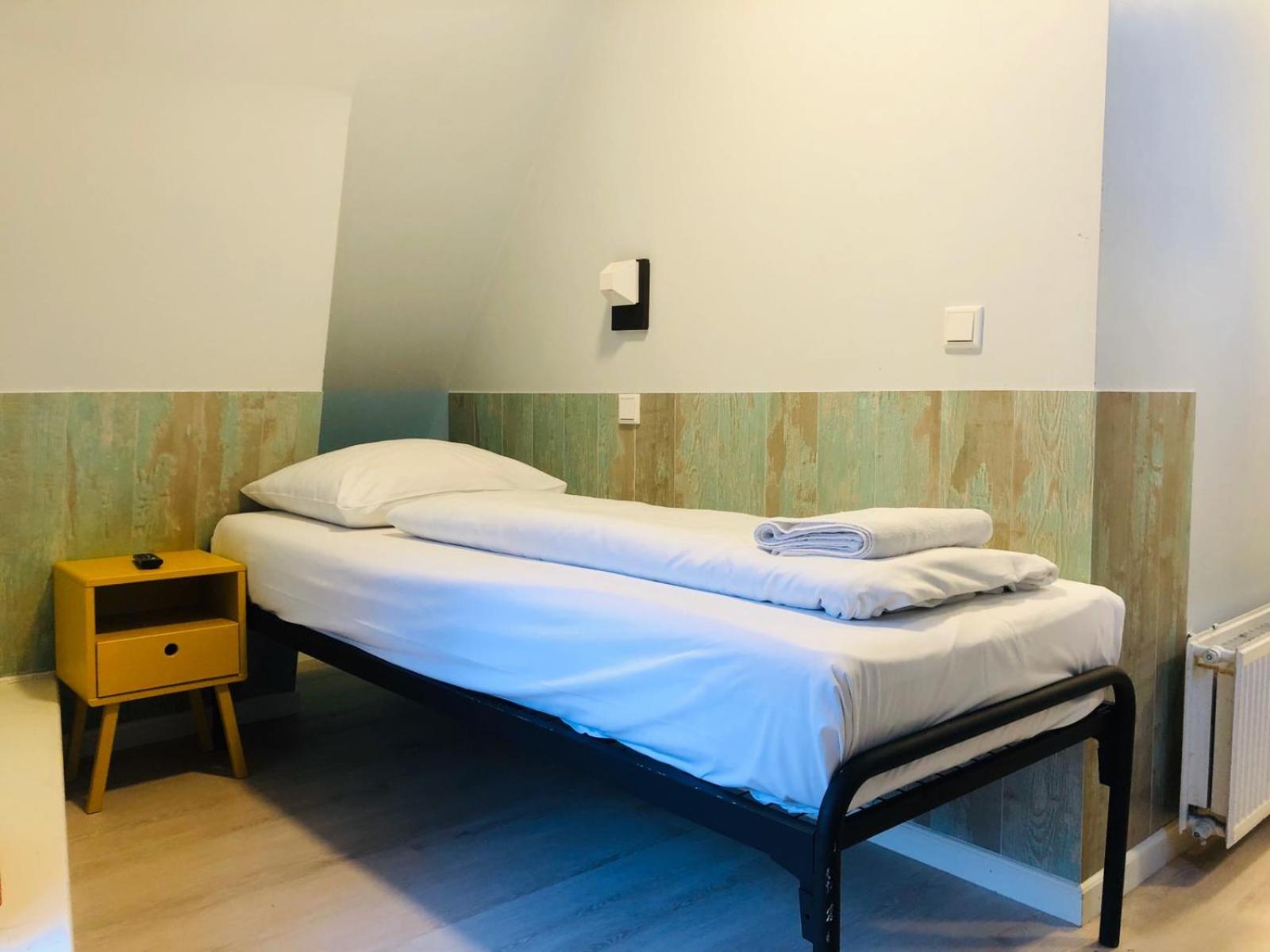 Twin Room with Private Bathroom