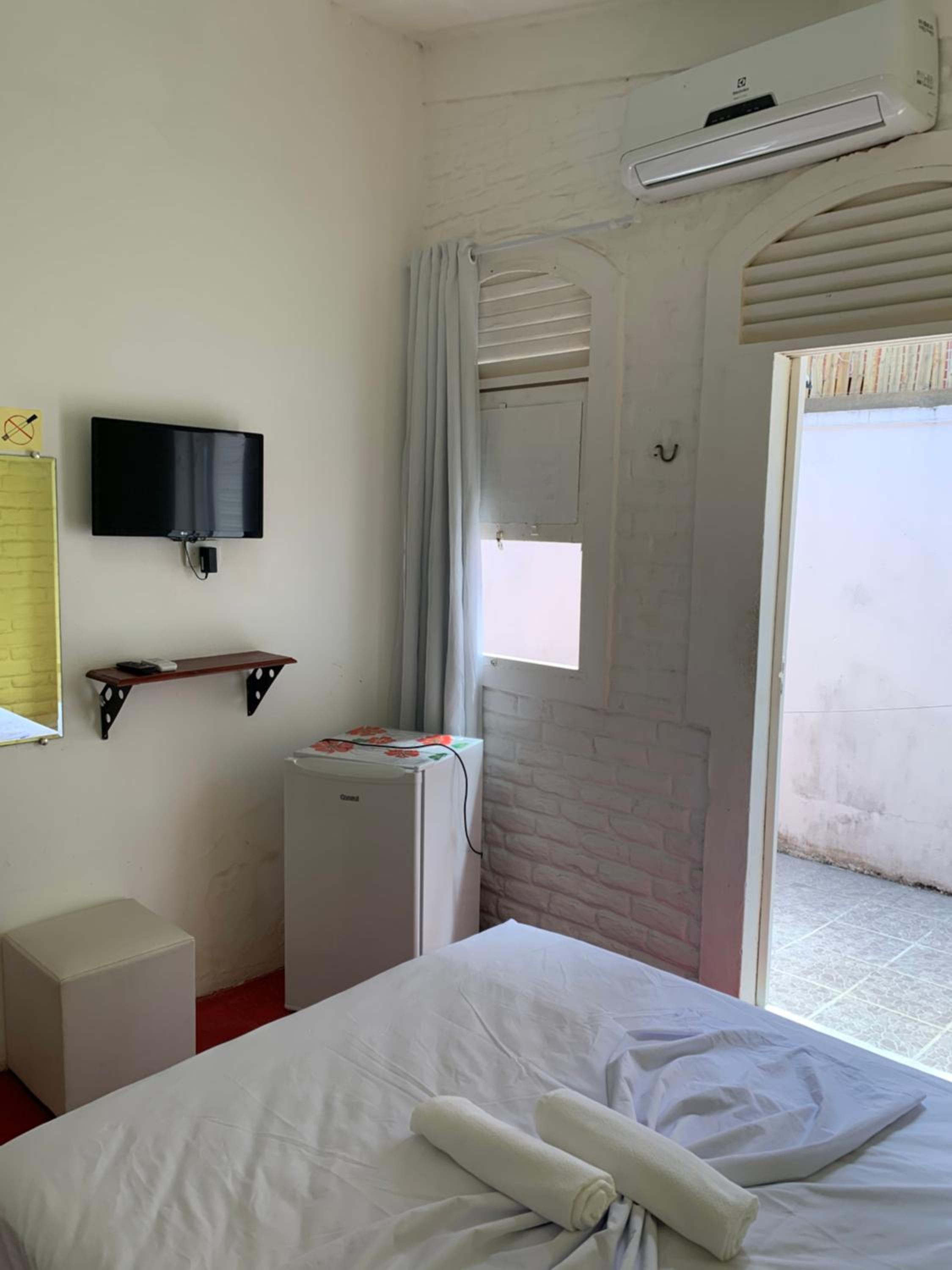 Triple Room with Balcony - Photo 5