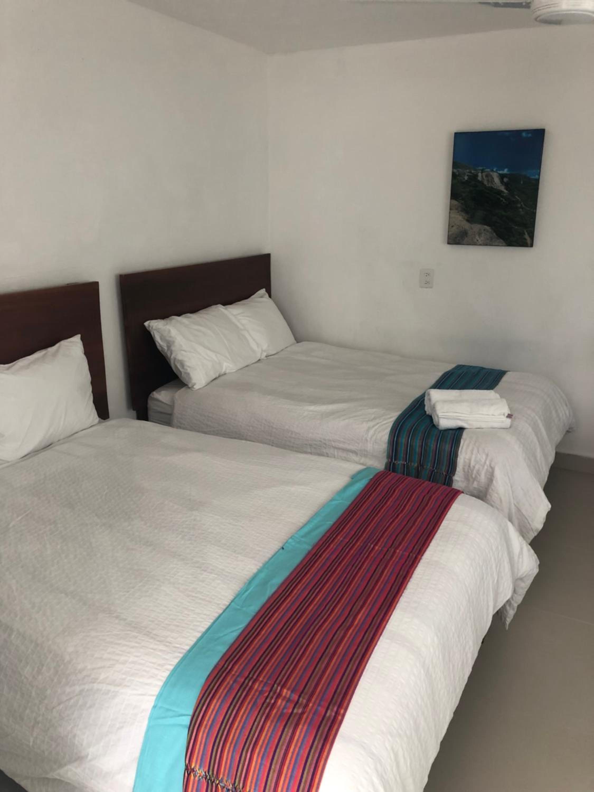 Deluxe Room - Photo 8