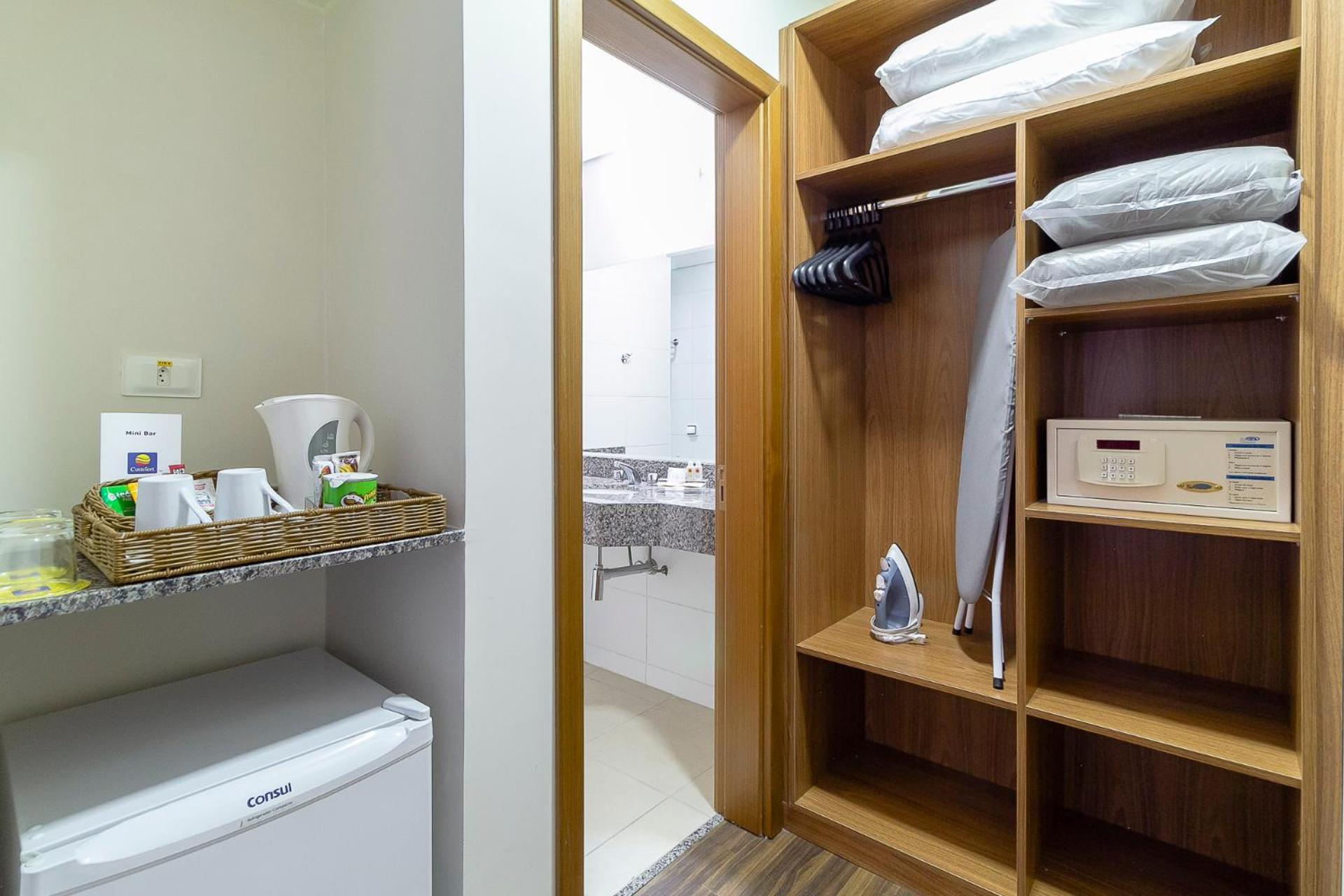 Deluxe Twin Room photo 2