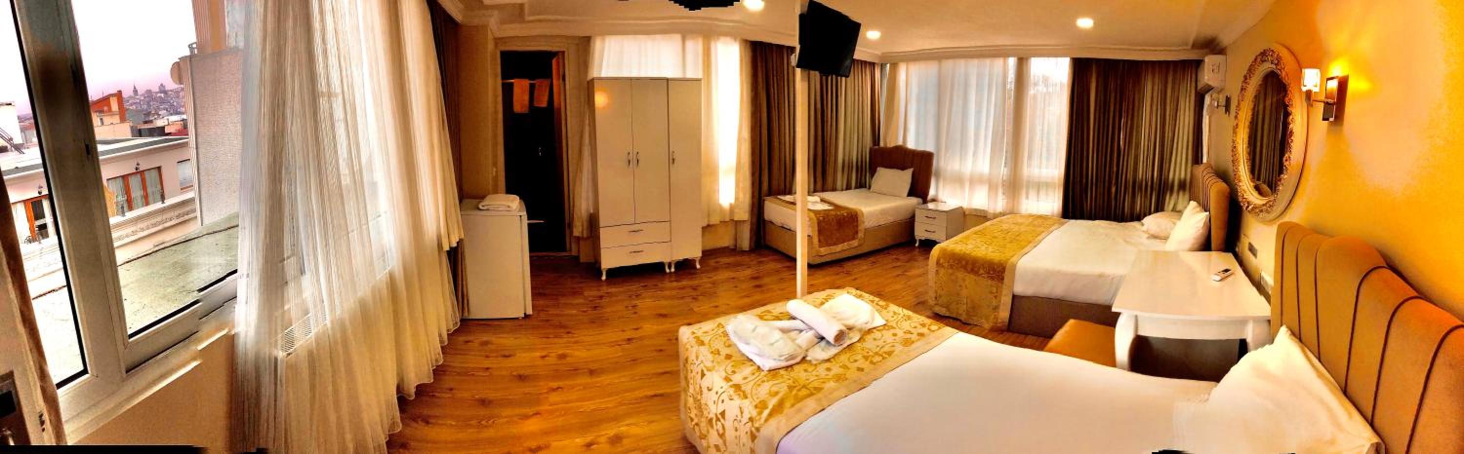 Quadruple Room photo 1